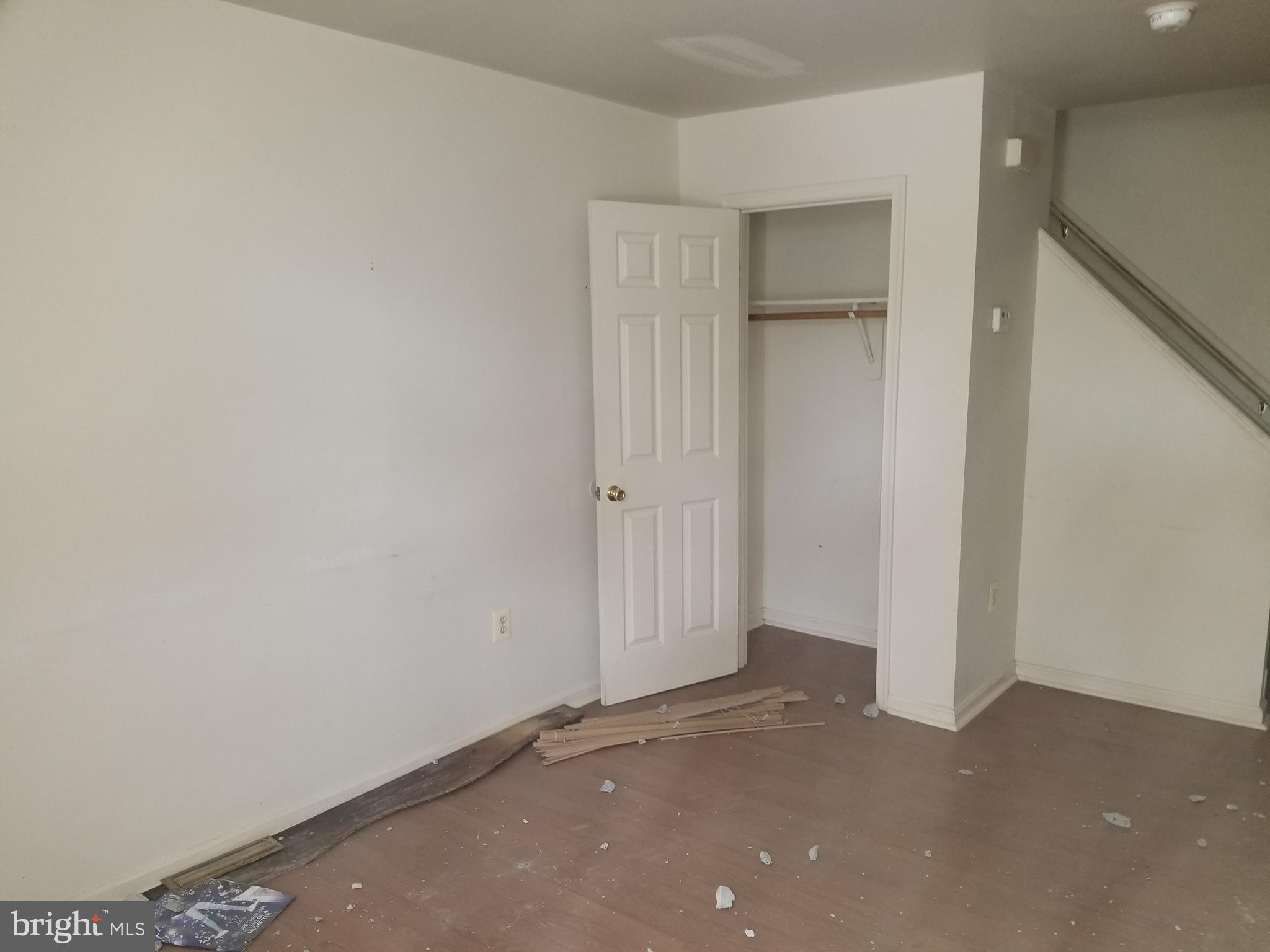 MONDAWMIN - Residential