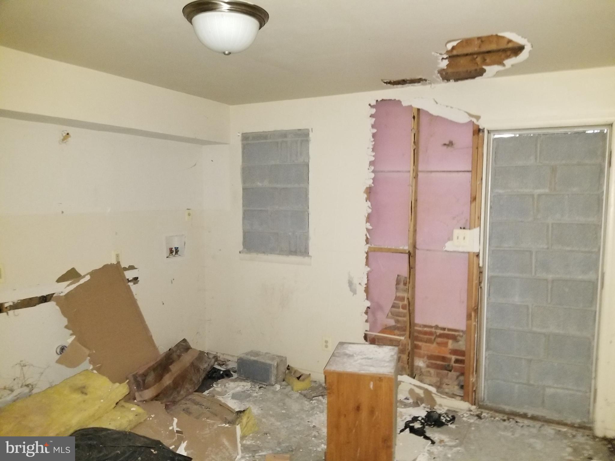 MONDAWMIN - Residential