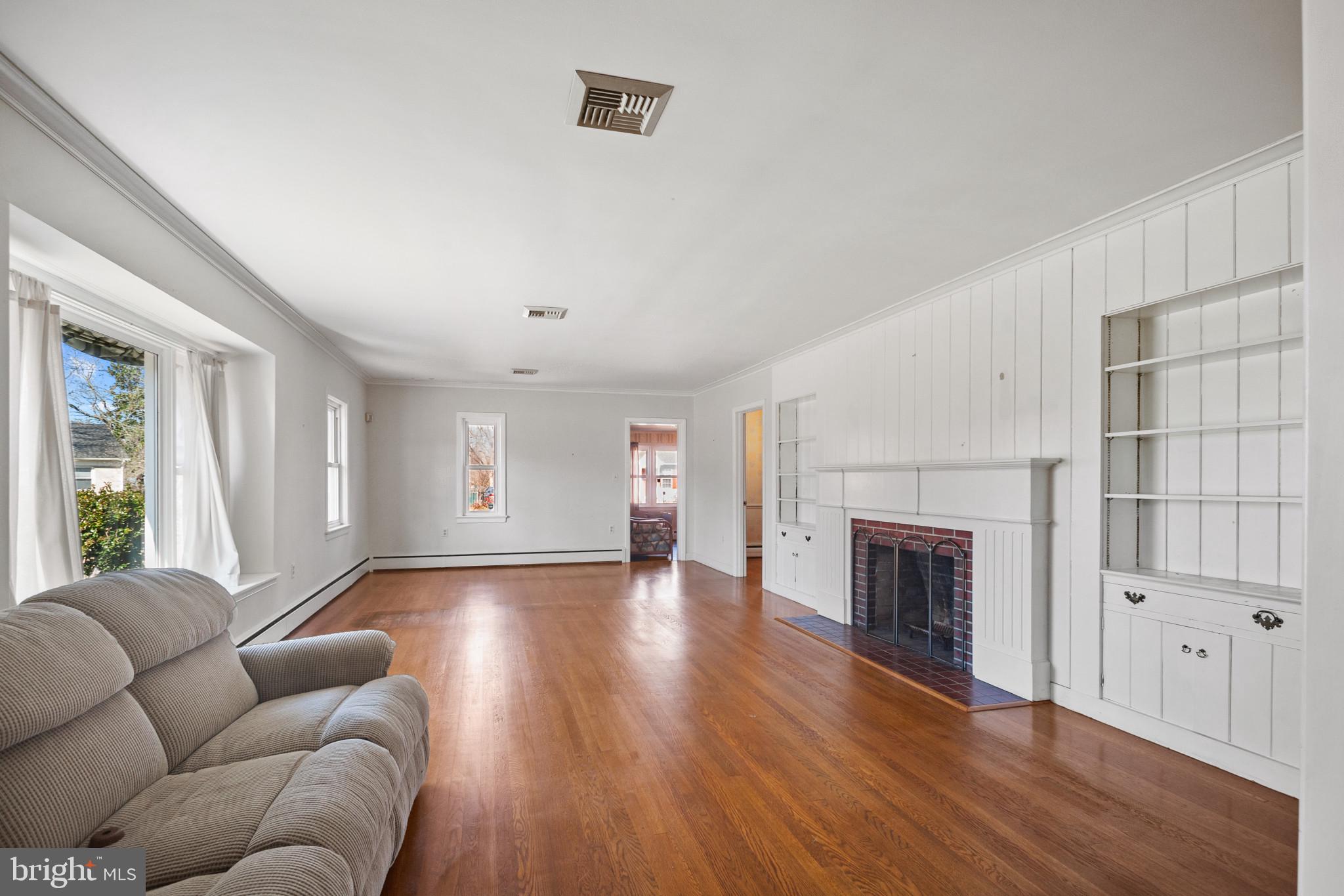 NEW TOWN - Residential