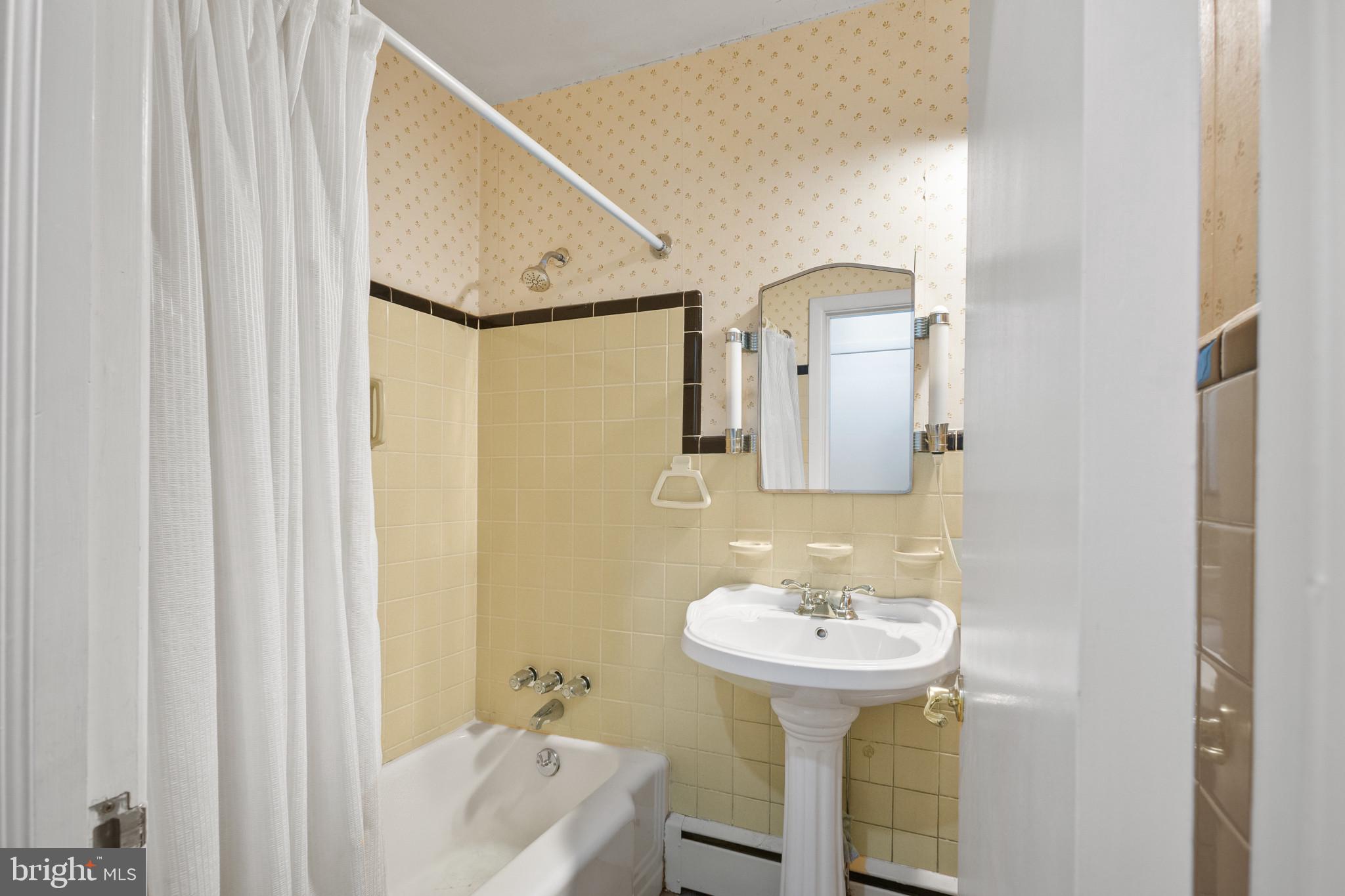 NEW TOWN - Residential