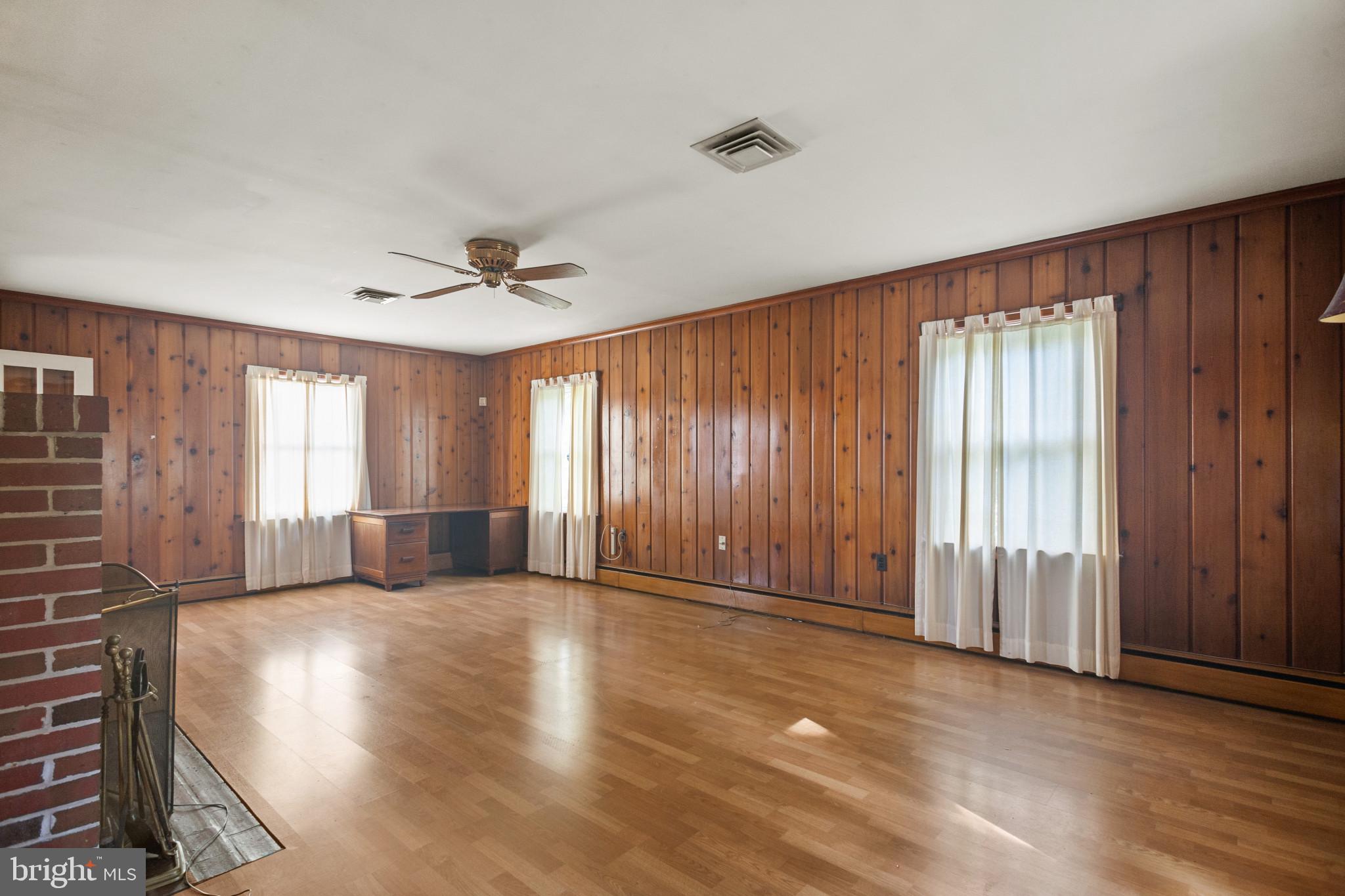 NEW TOWN - Residential