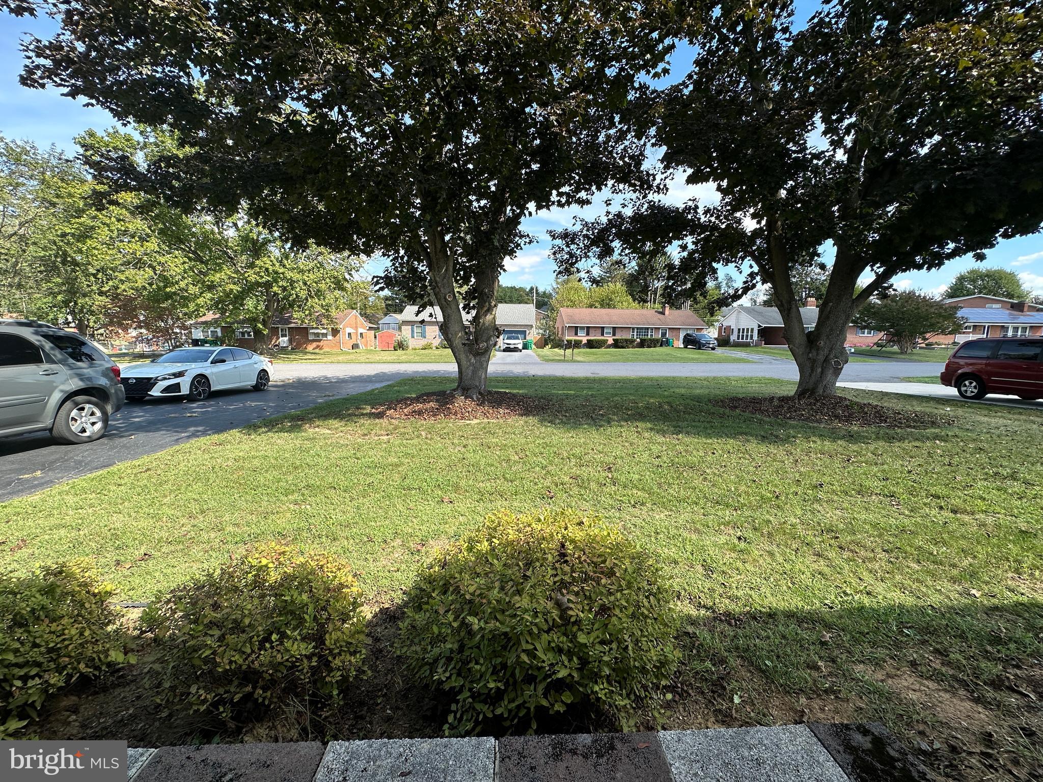 COLONIAL PARK - Residential