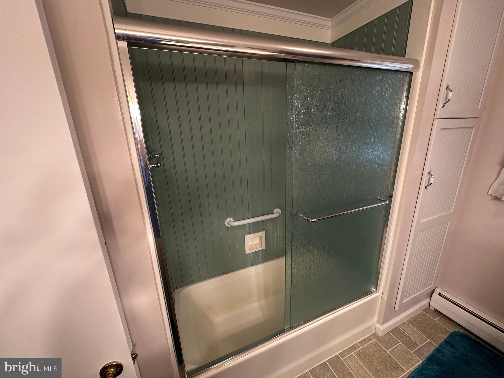 COLONIAL PARK - Residential