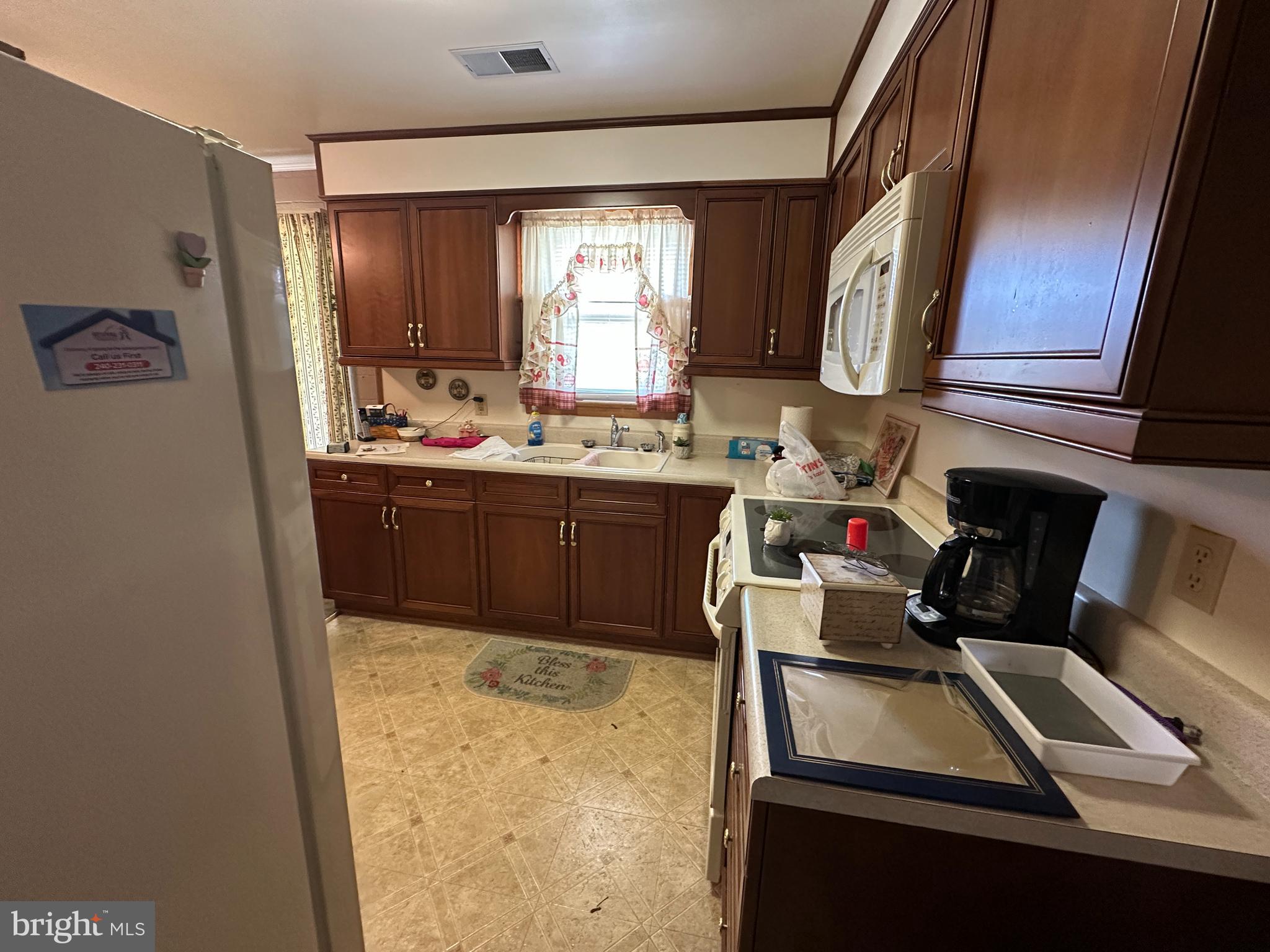 COLONIAL PARK - Residential