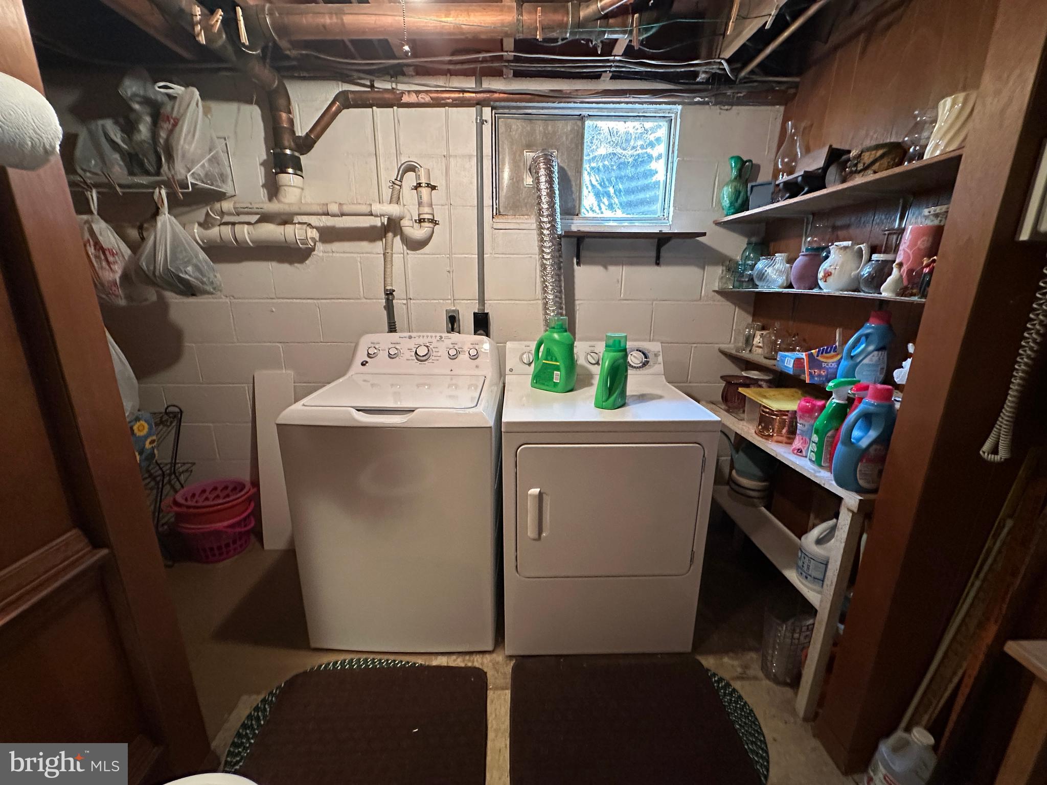 COLONIAL PARK - Residential