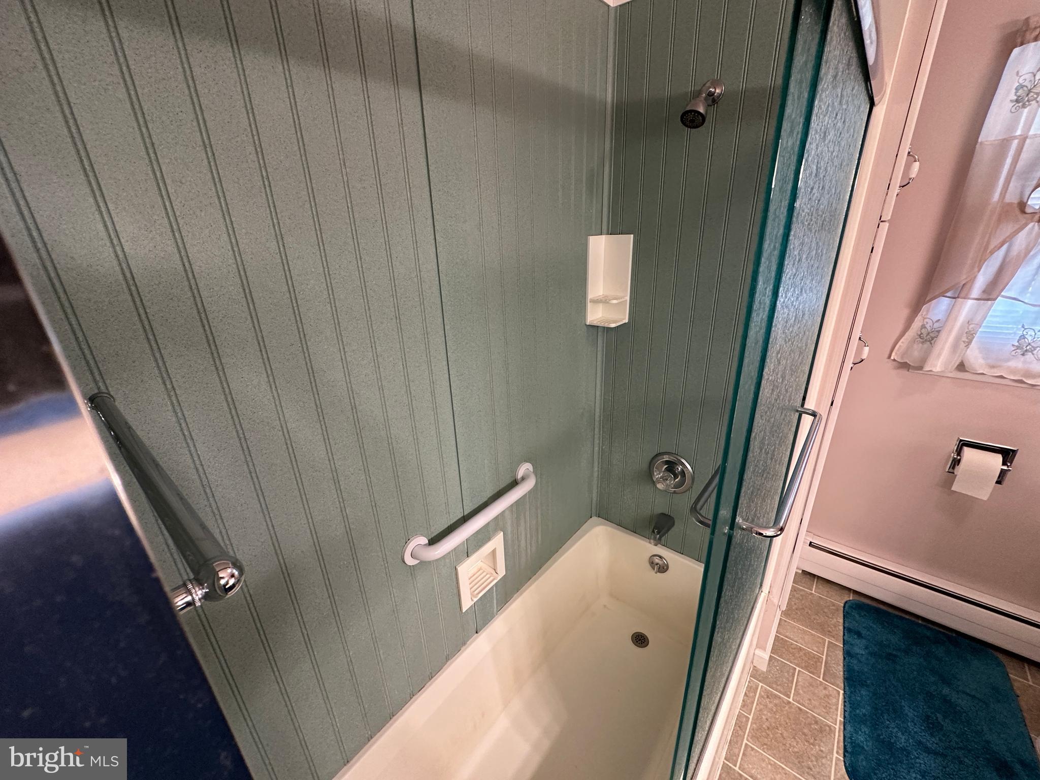 COLONIAL PARK - Residential