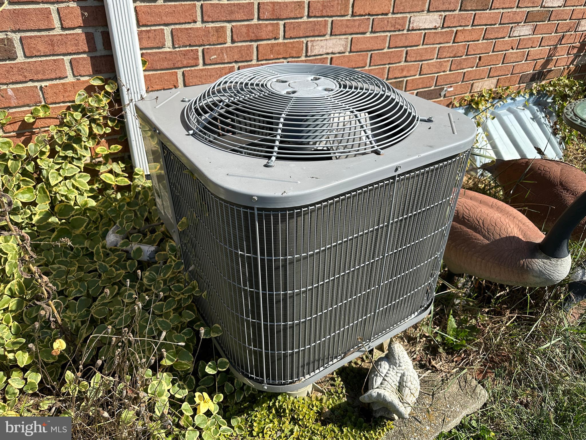 COLONIAL PARK - Residential