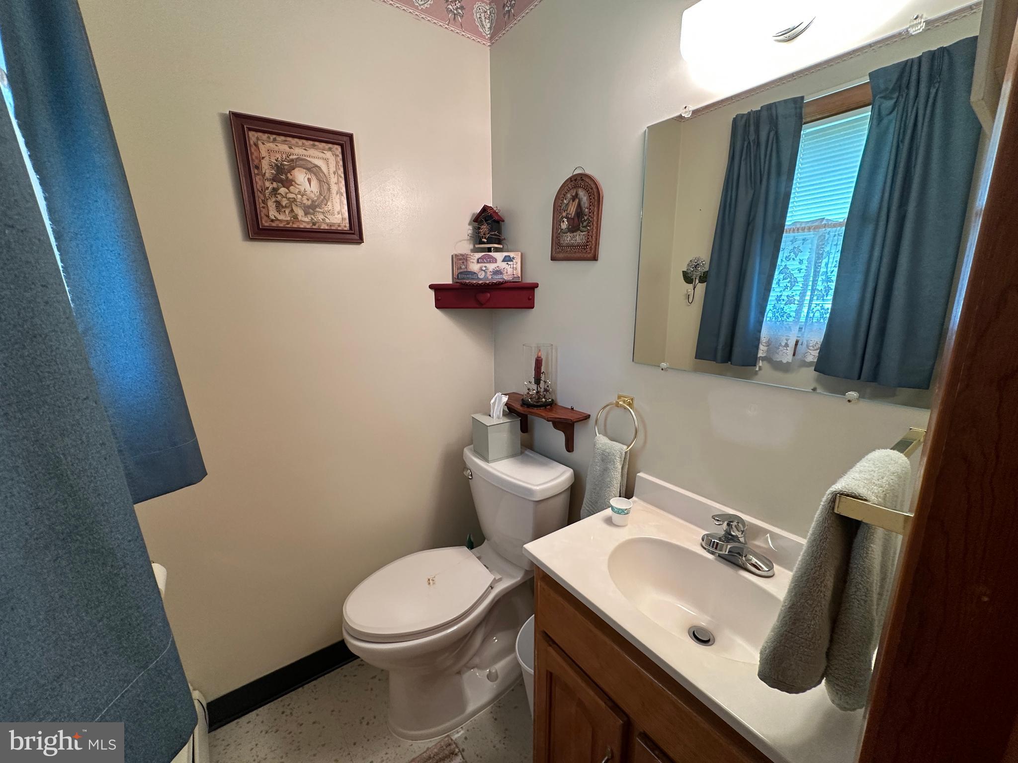 COLONIAL PARK - Residential