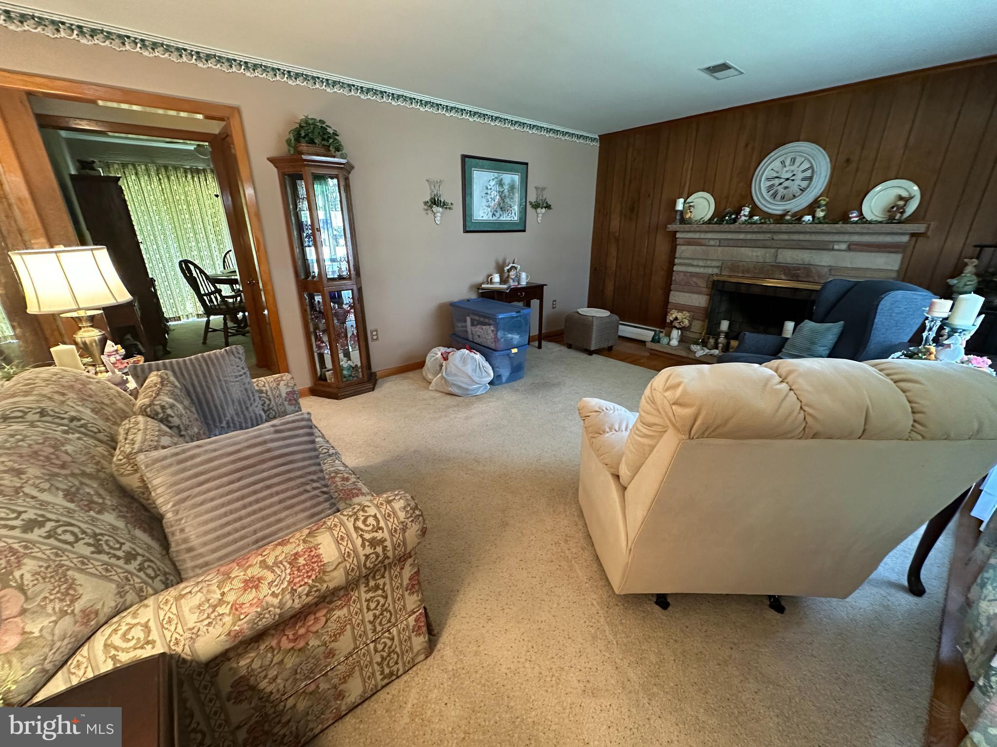 COLONIAL PARK - Residential