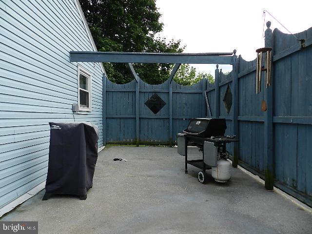 LAKE MEADE - Residential