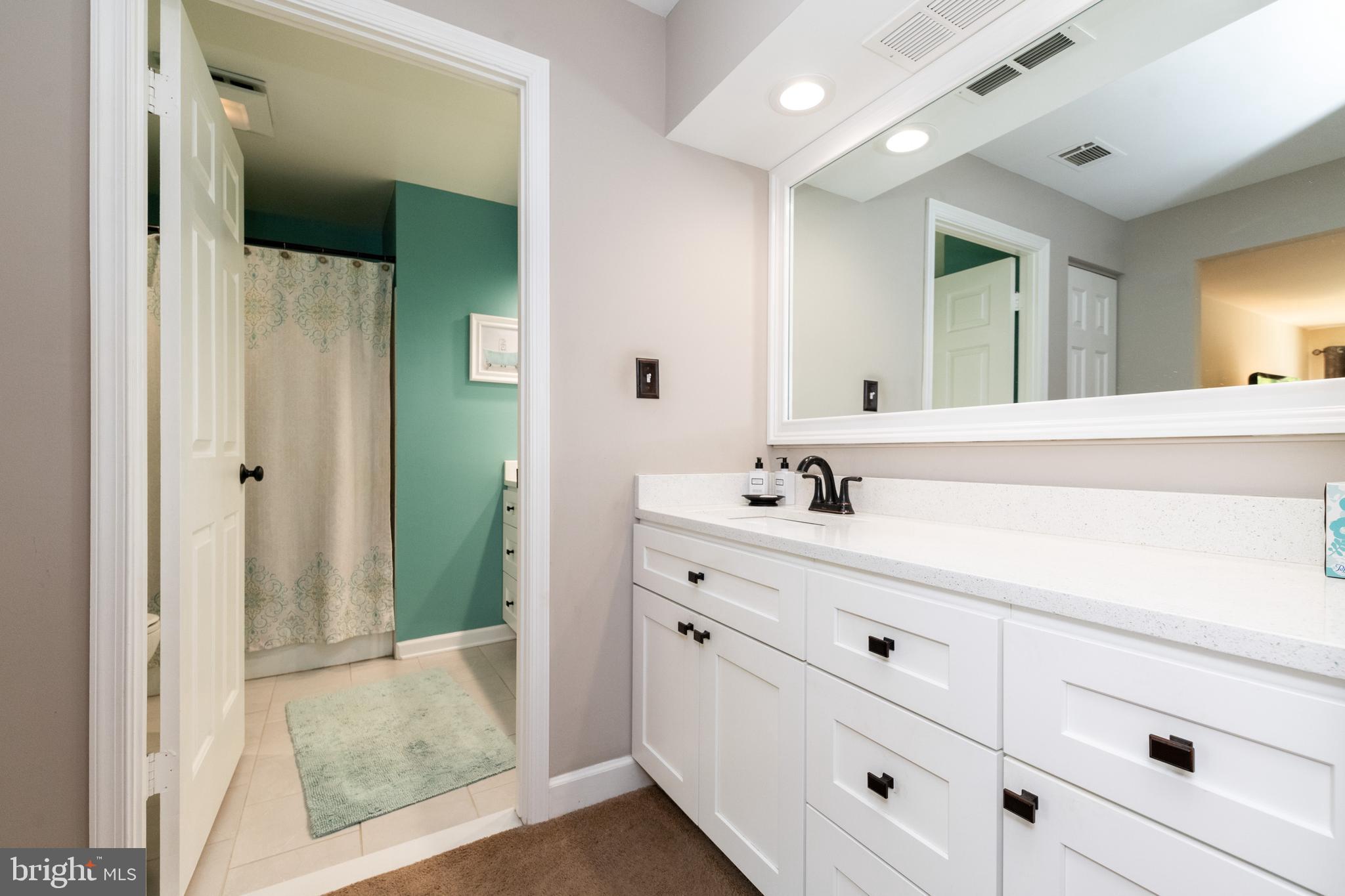 TOWSONGATE CONDOMINIUMS - Residential