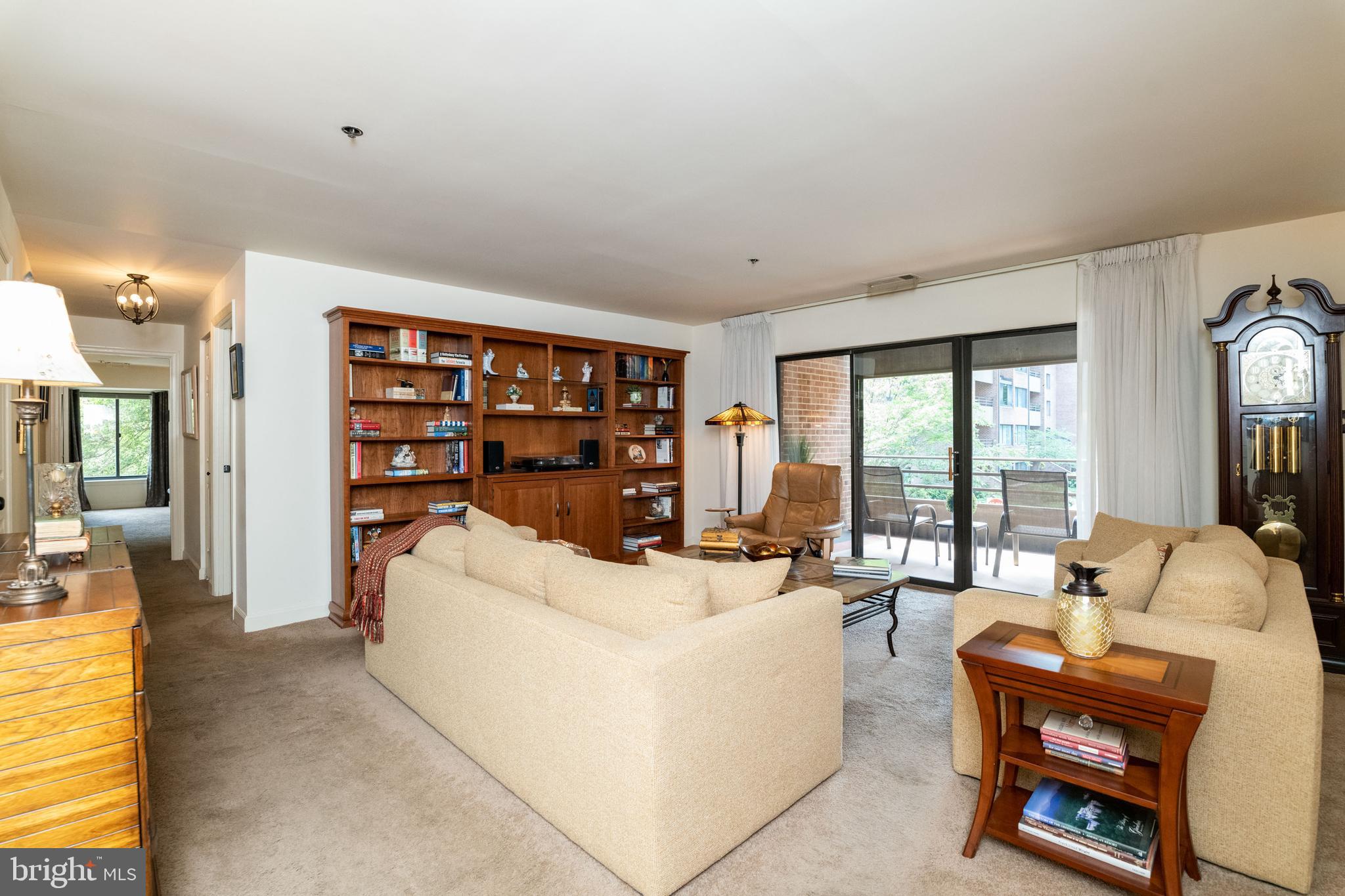 TOWSONGATE CONDOMINIUMS - Residential