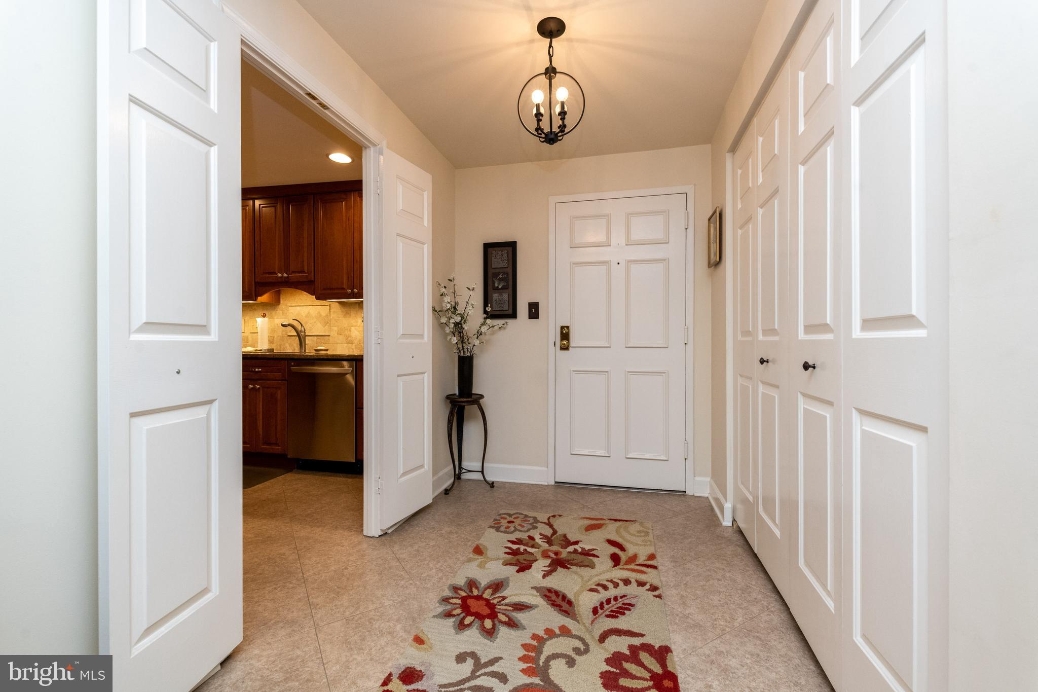 TOWSONGATE CONDOMINIUMS - Residential