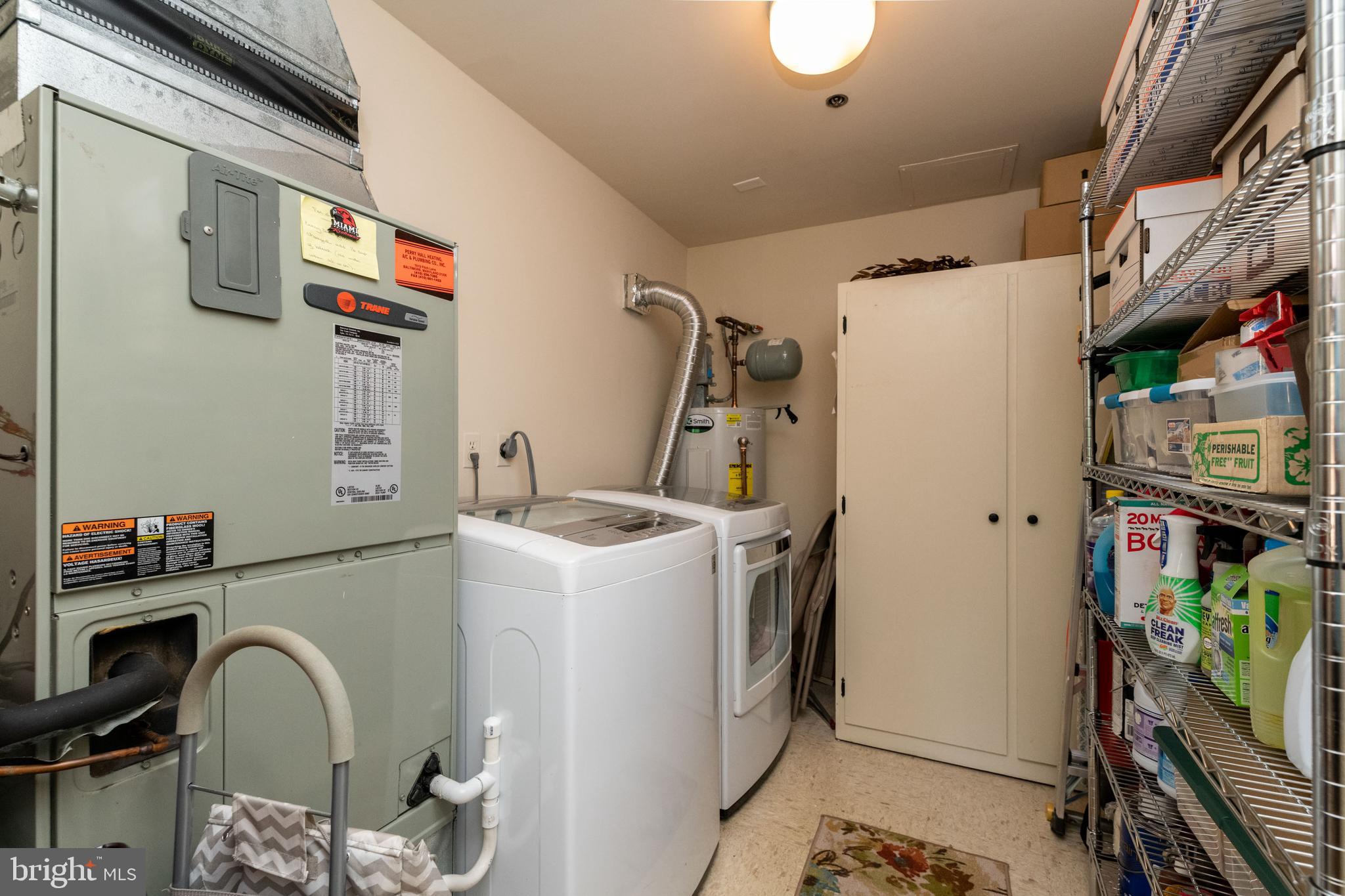 TOWSONGATE CONDOMINIUMS - Residential