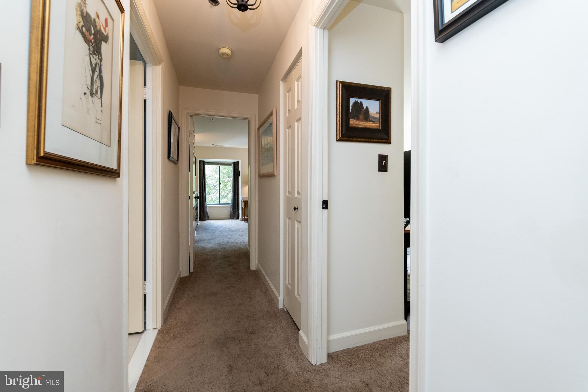 TOWSONGATE CONDOMINIUMS - Residential