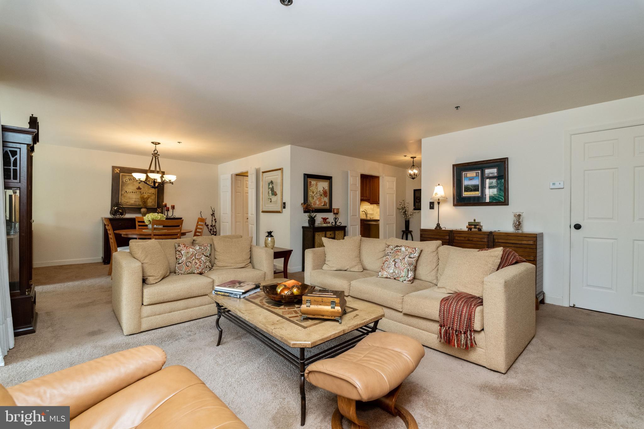 TOWSONGATE CONDOMINIUMS - Residential