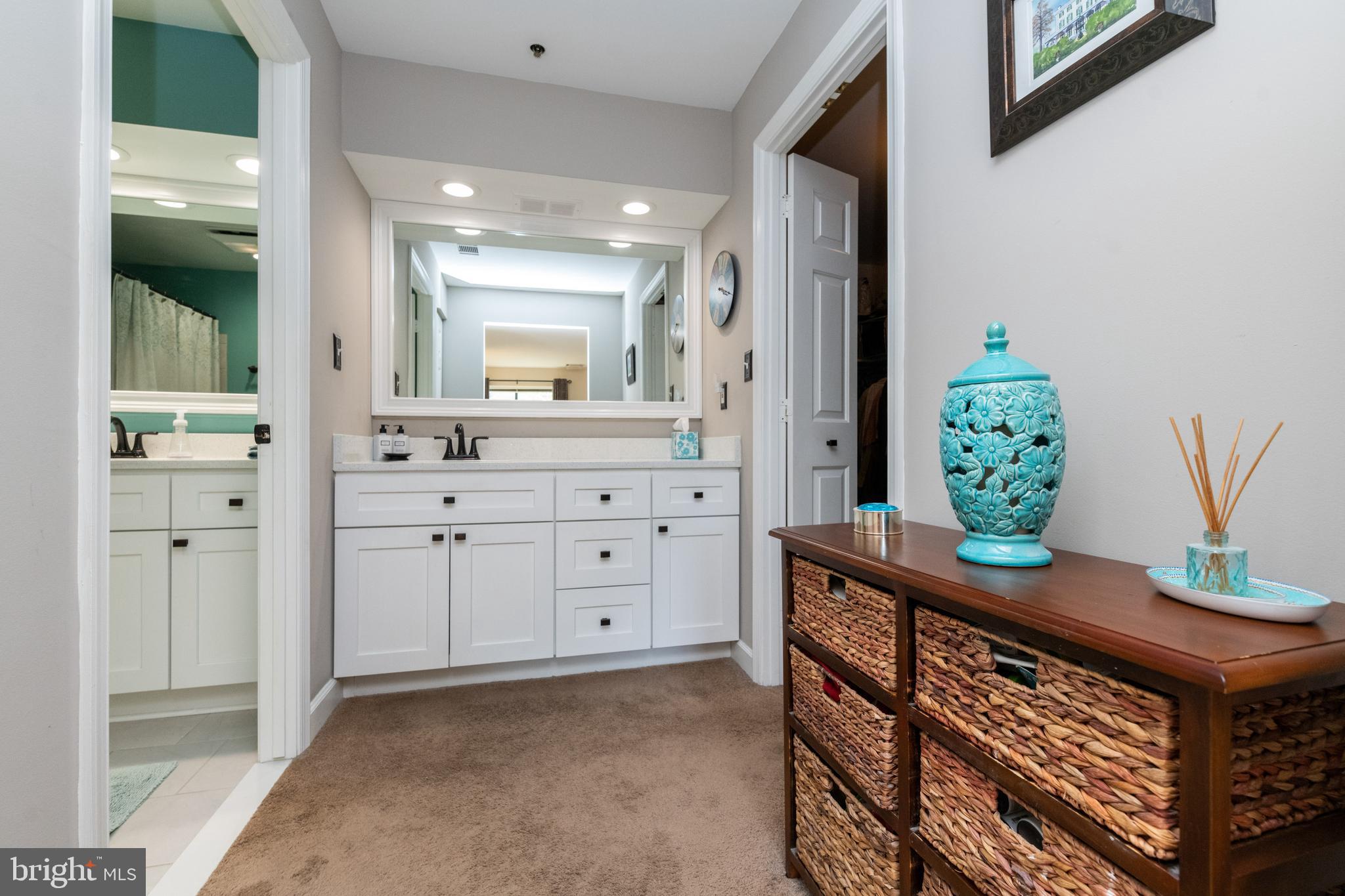 TOWSONGATE CONDOMINIUMS - Residential