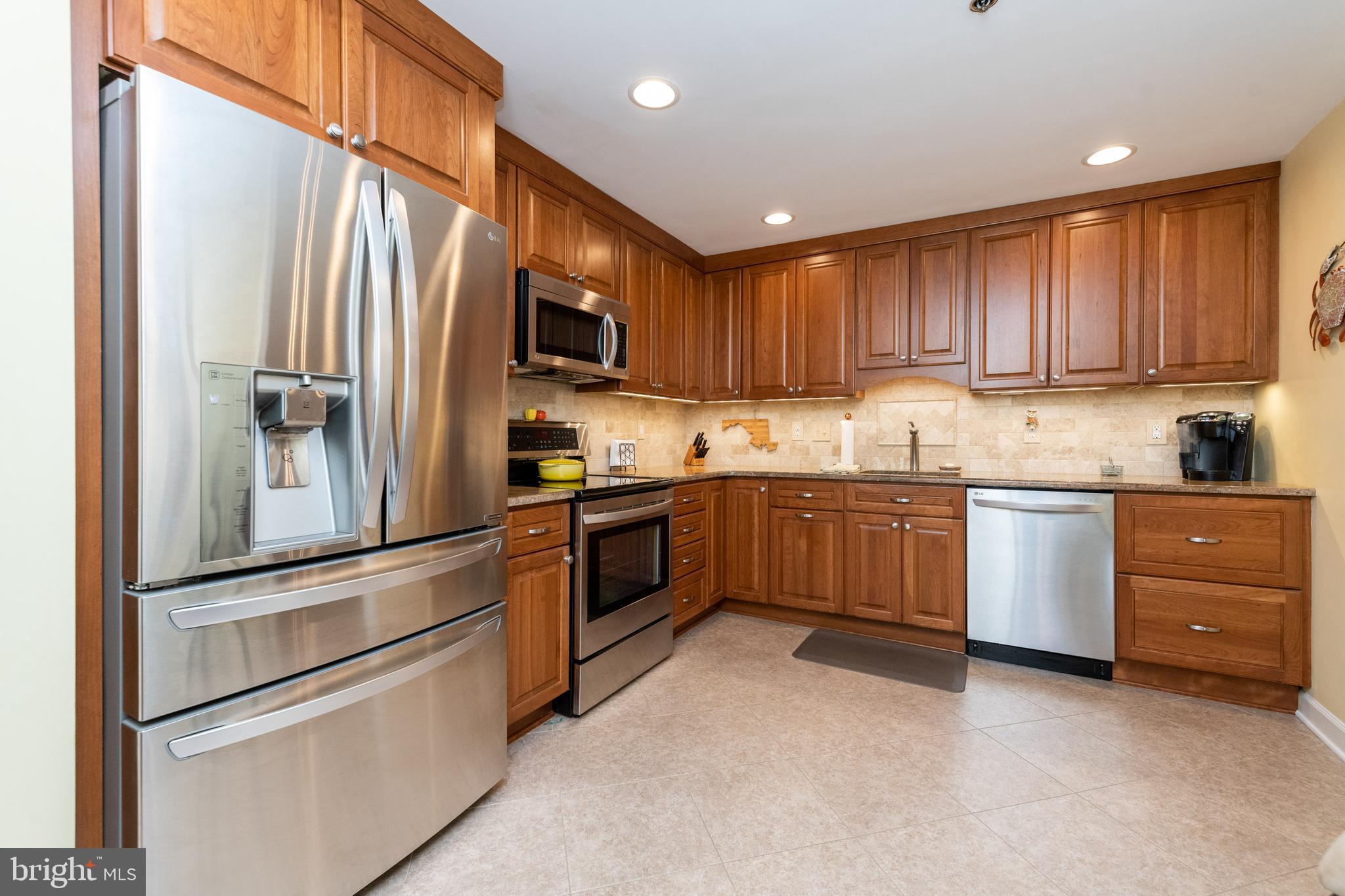 TOWSONGATE CONDOMINIUMS - Residential