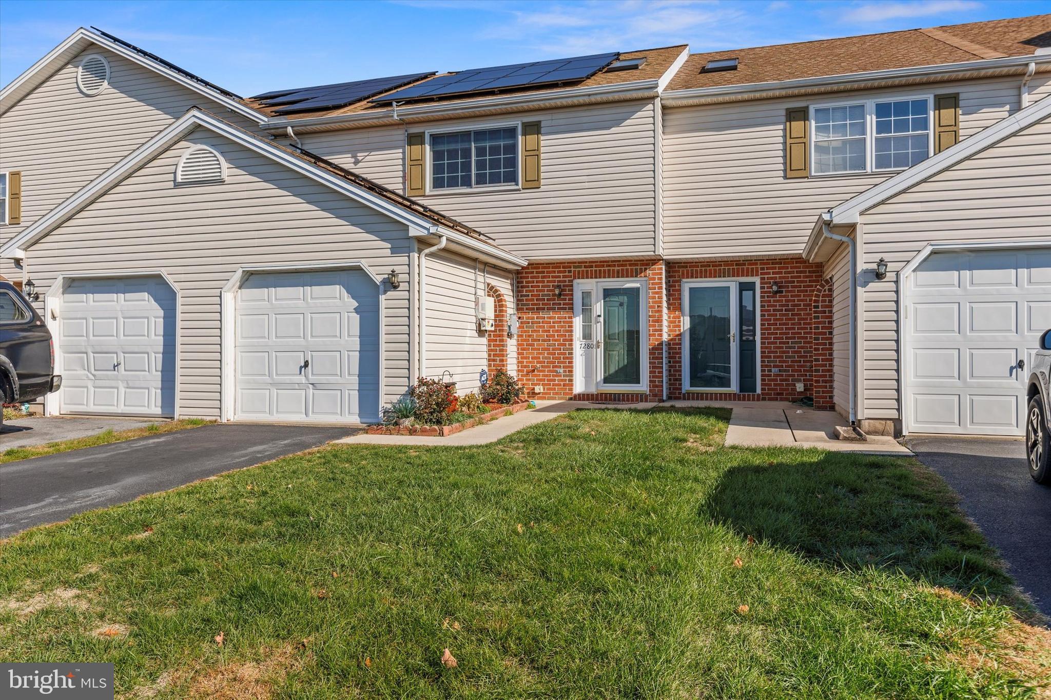 7280 HUNTINGDON STREET