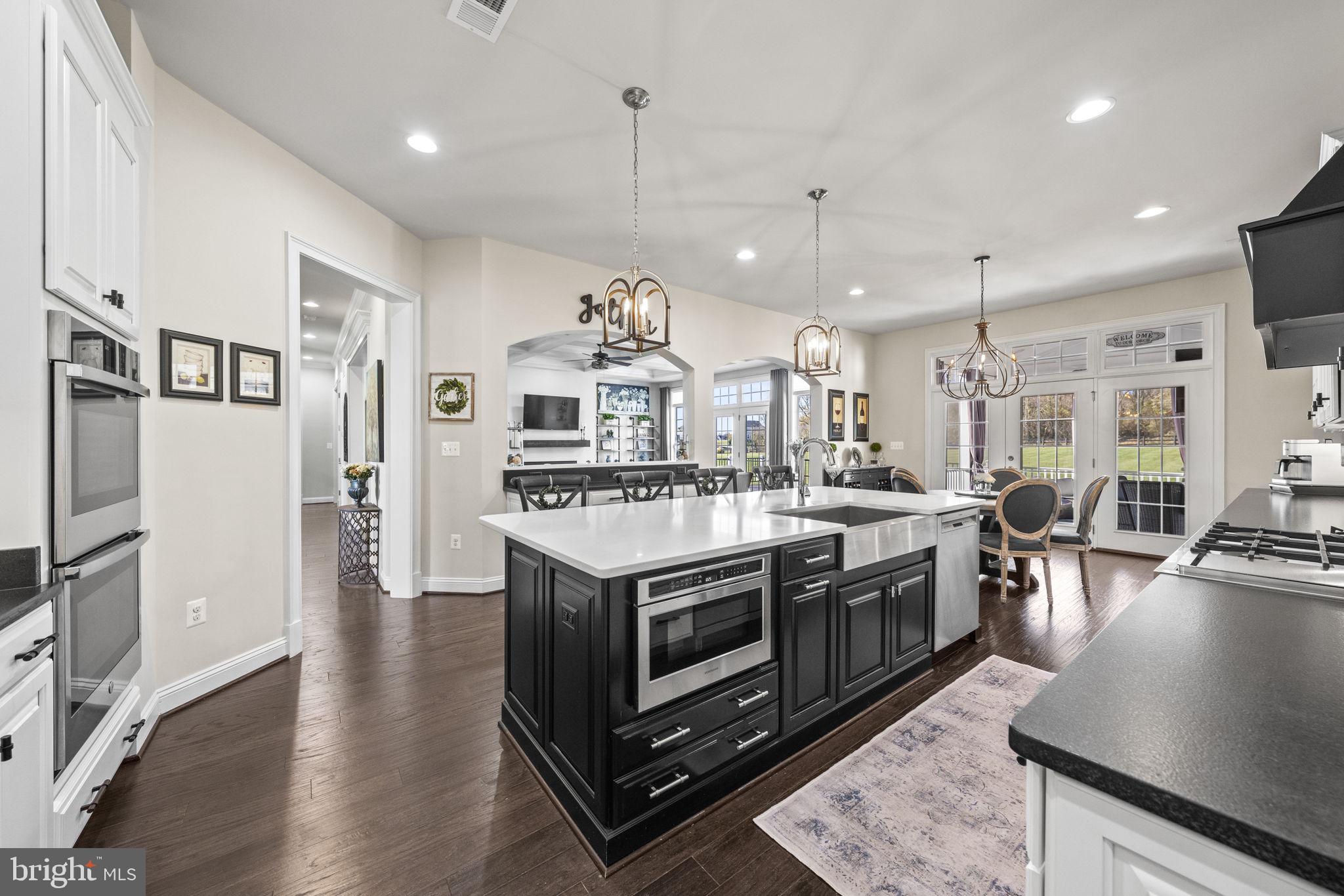 BLACK OAK RIDGE - Residential