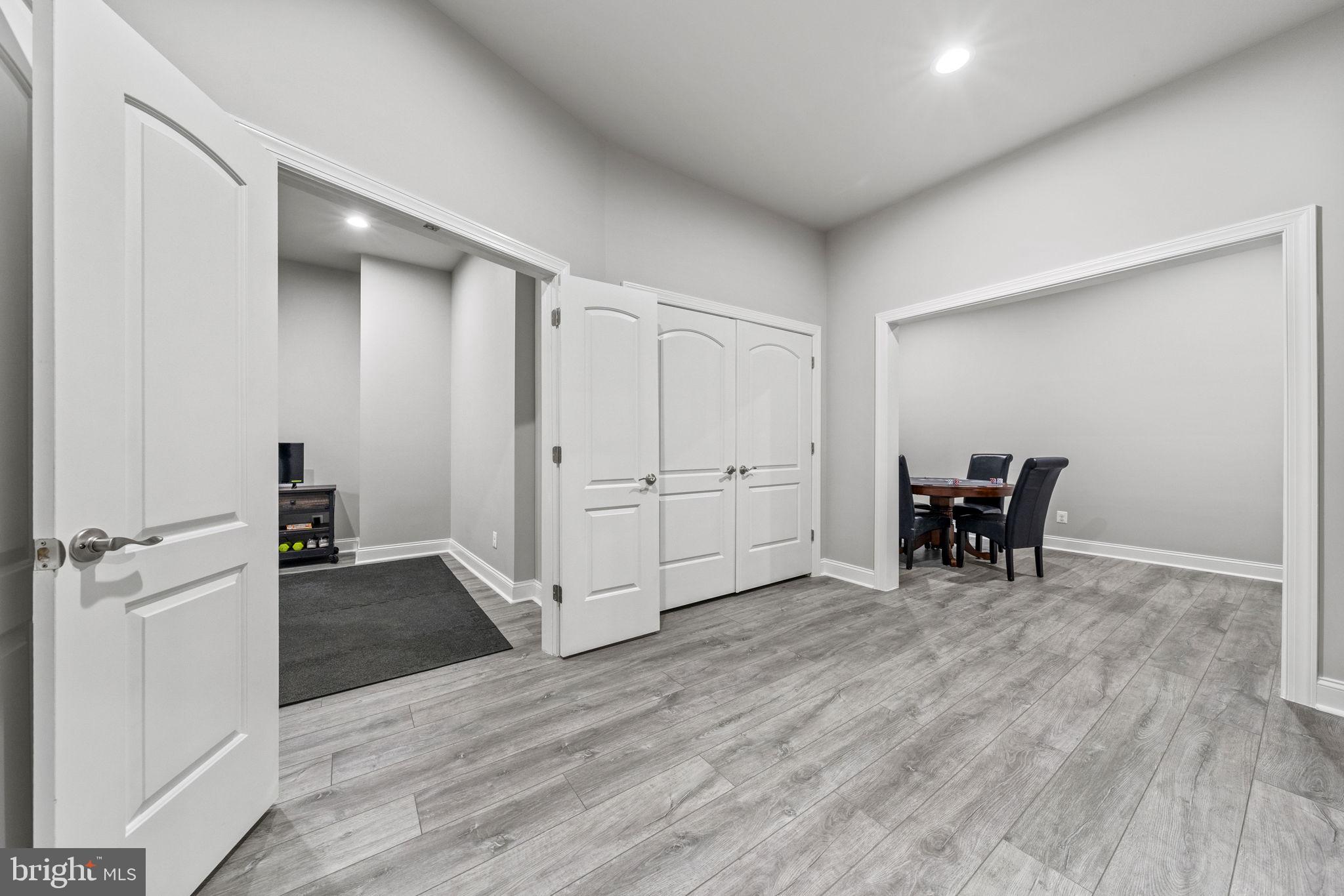 BLACK OAK RIDGE - Residential