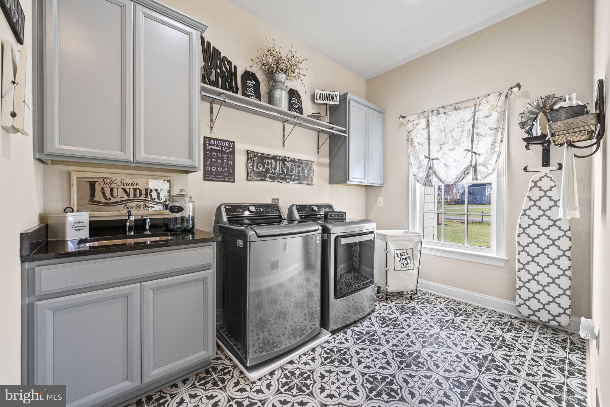 BLACK OAK RIDGE - Residential