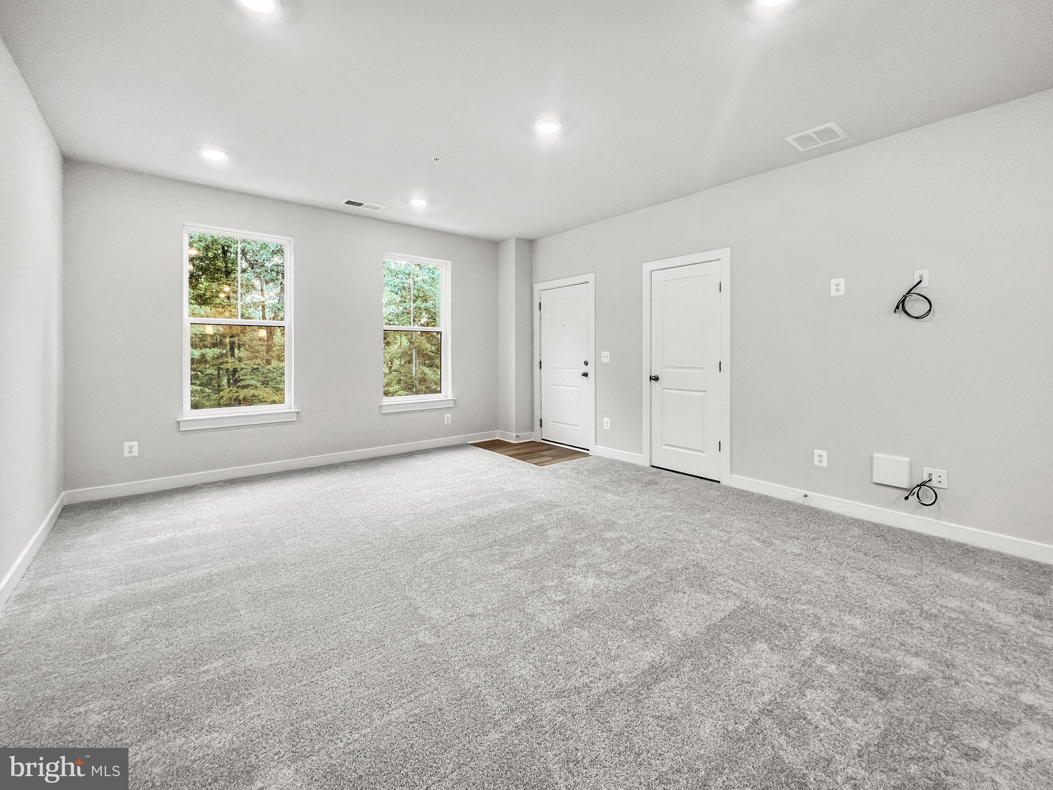 KINCORA - Residential Lease