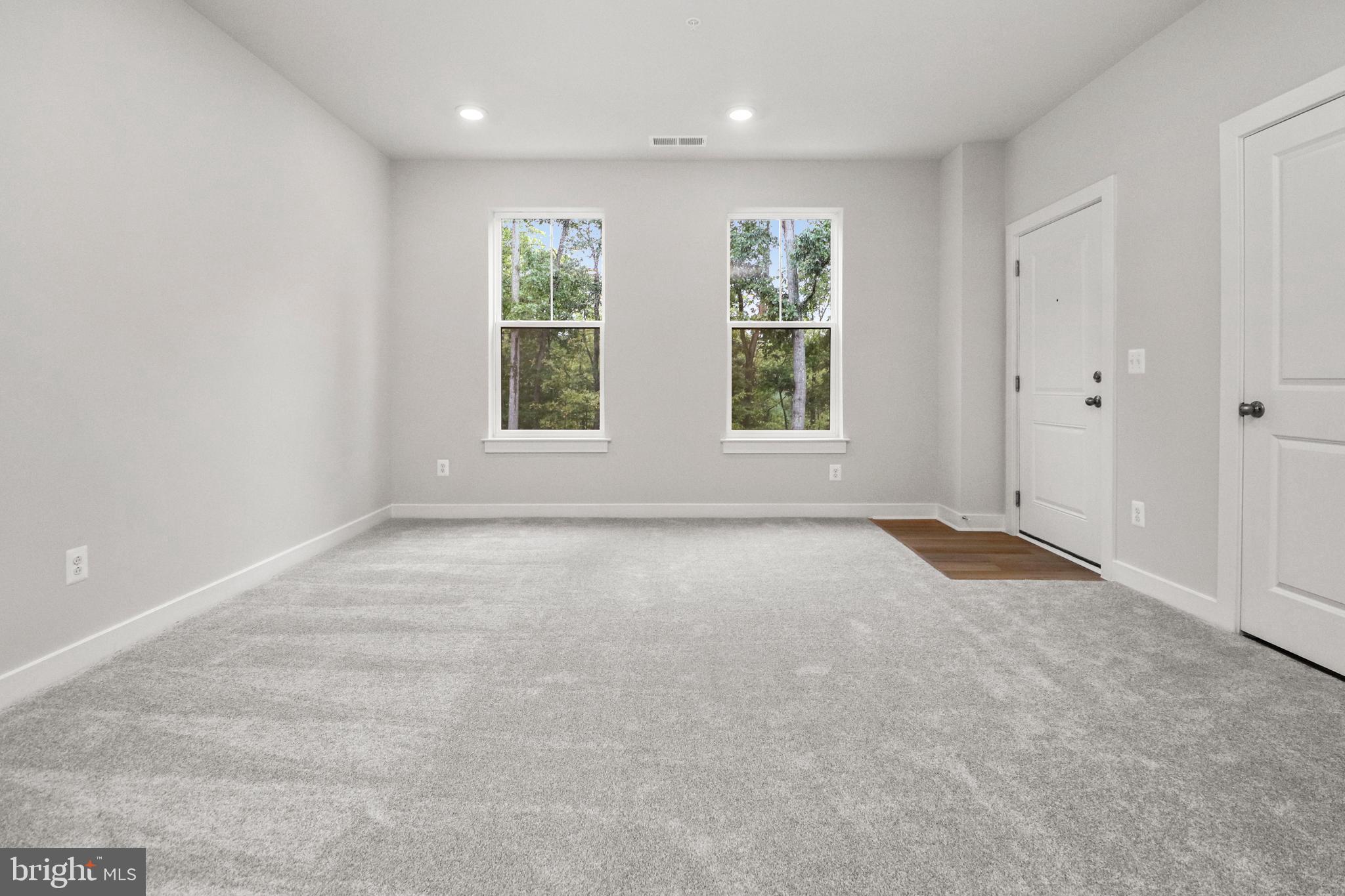 KINCORA - Residential Lease