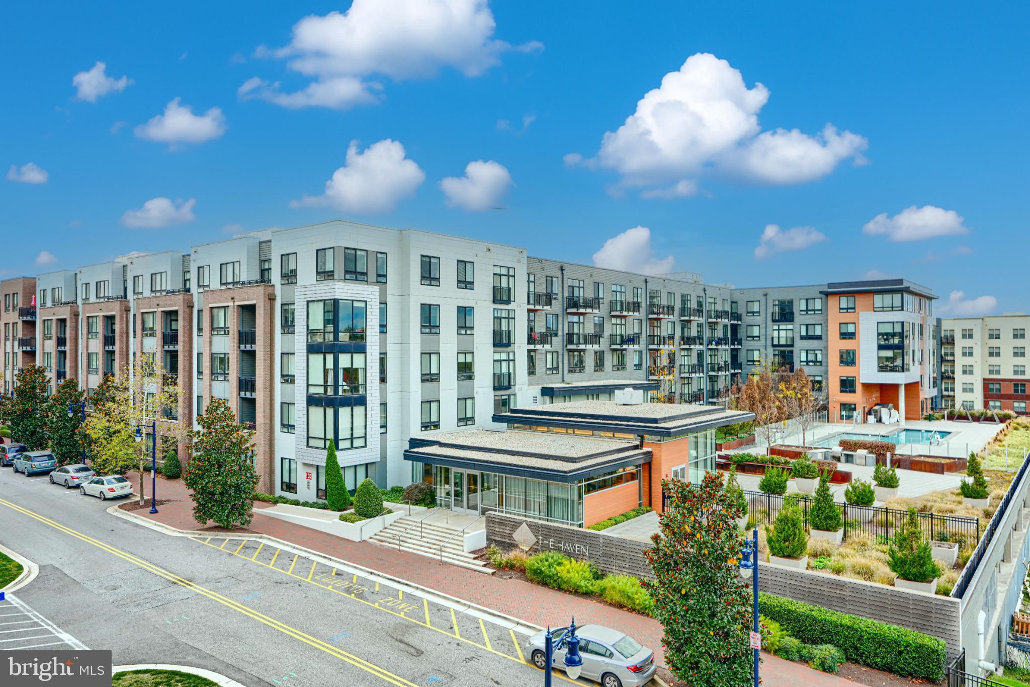 THE FLATS AT NATIONAL HARBOR - Residential Lease