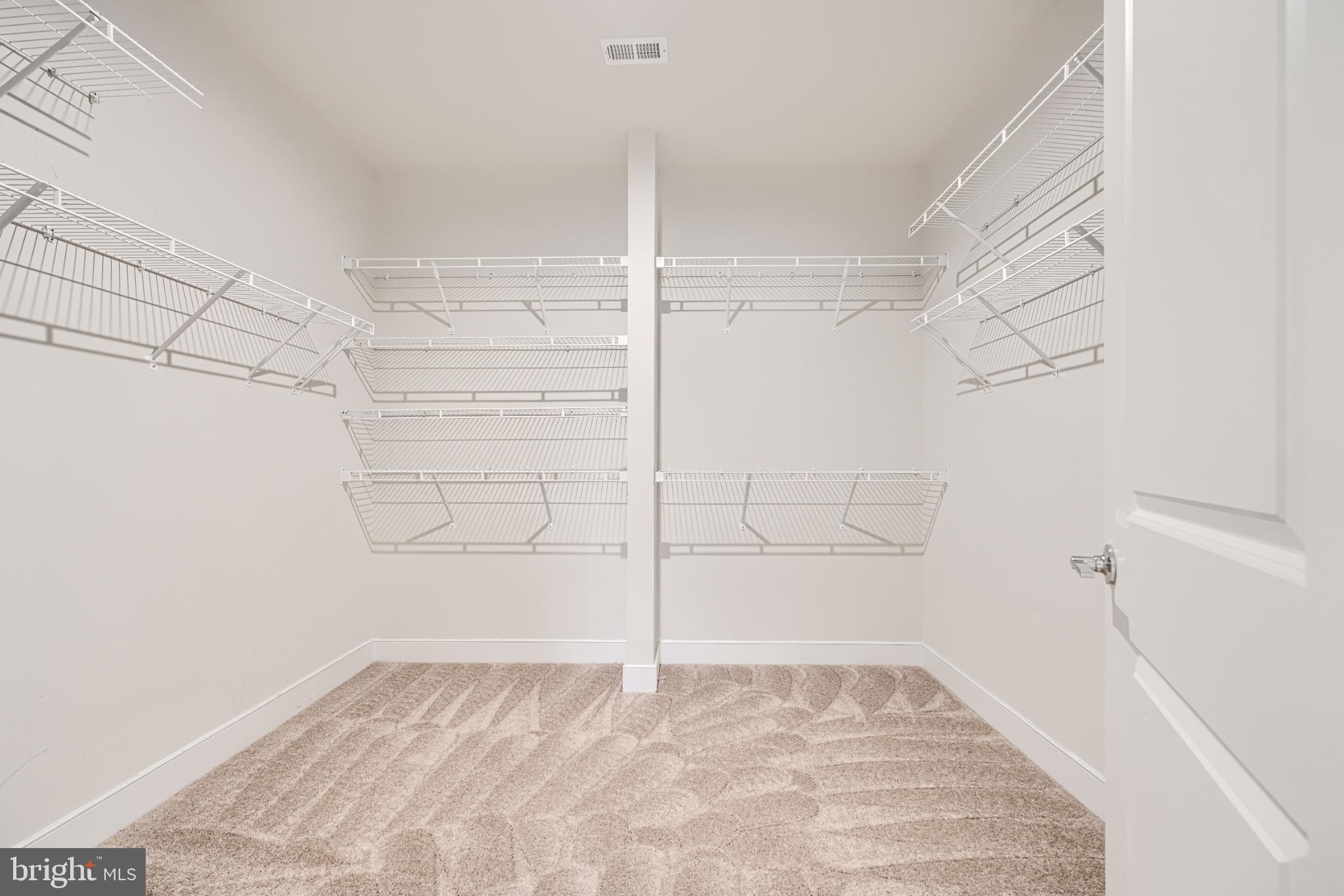 THE FLATS AT NATIONAL HARBOR - Residential Lease