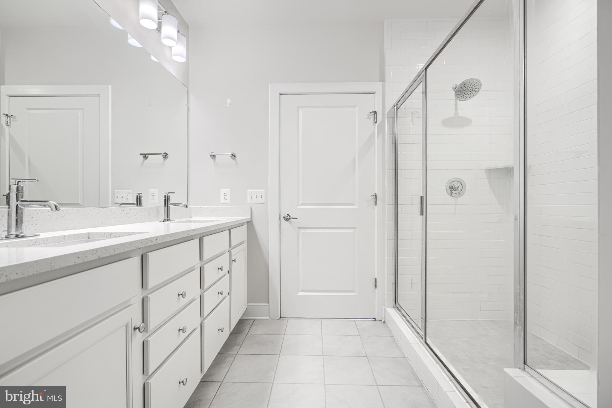 THE FLATS AT NATIONAL HARBOR - Residential Lease