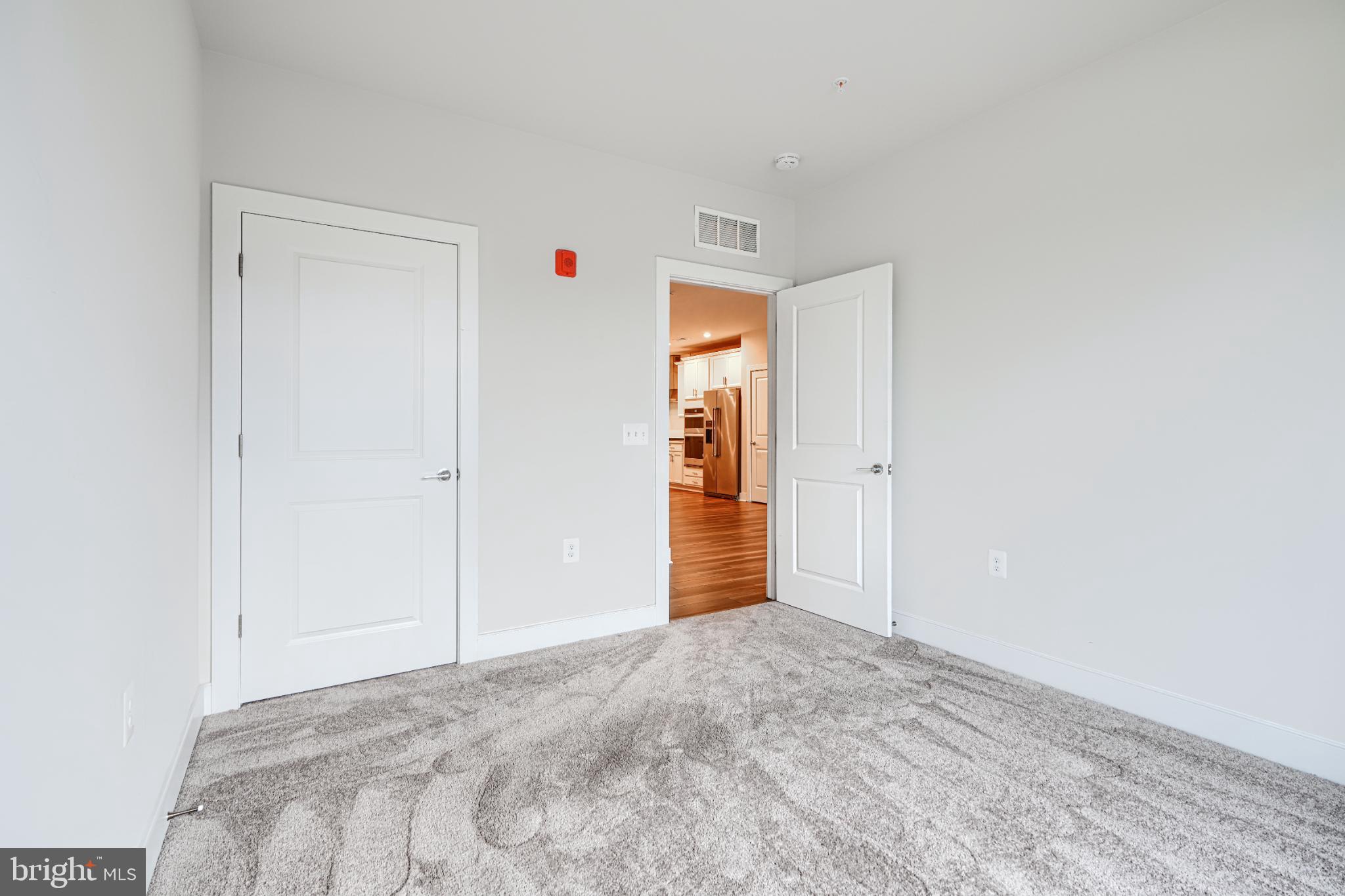 THE FLATS AT NATIONAL HARBOR - Residential Lease