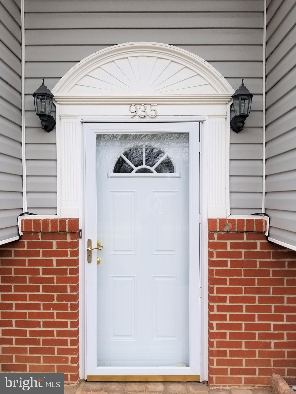 HOLLAND ACRES - Residential