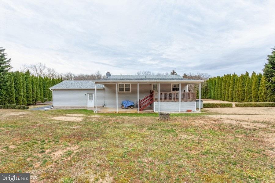 HOLLAND ACRES - Residential