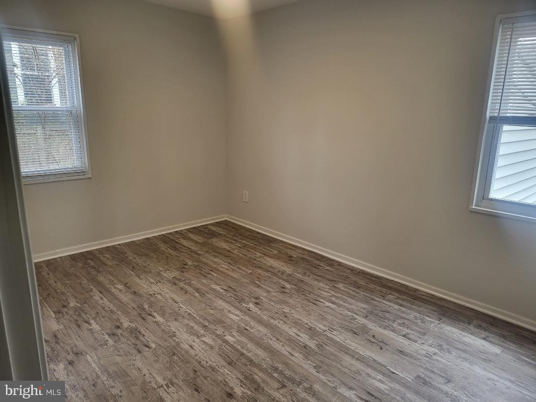 PIMMIT HILLS - Residential Lease