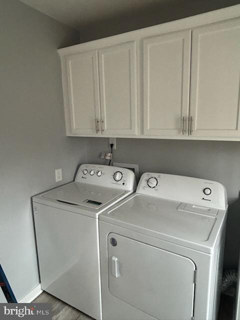 PIMMIT HILLS - Residential Lease