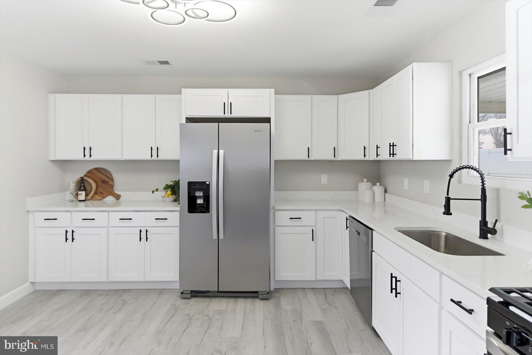 EDGEWOOD MEADOWS - Residential