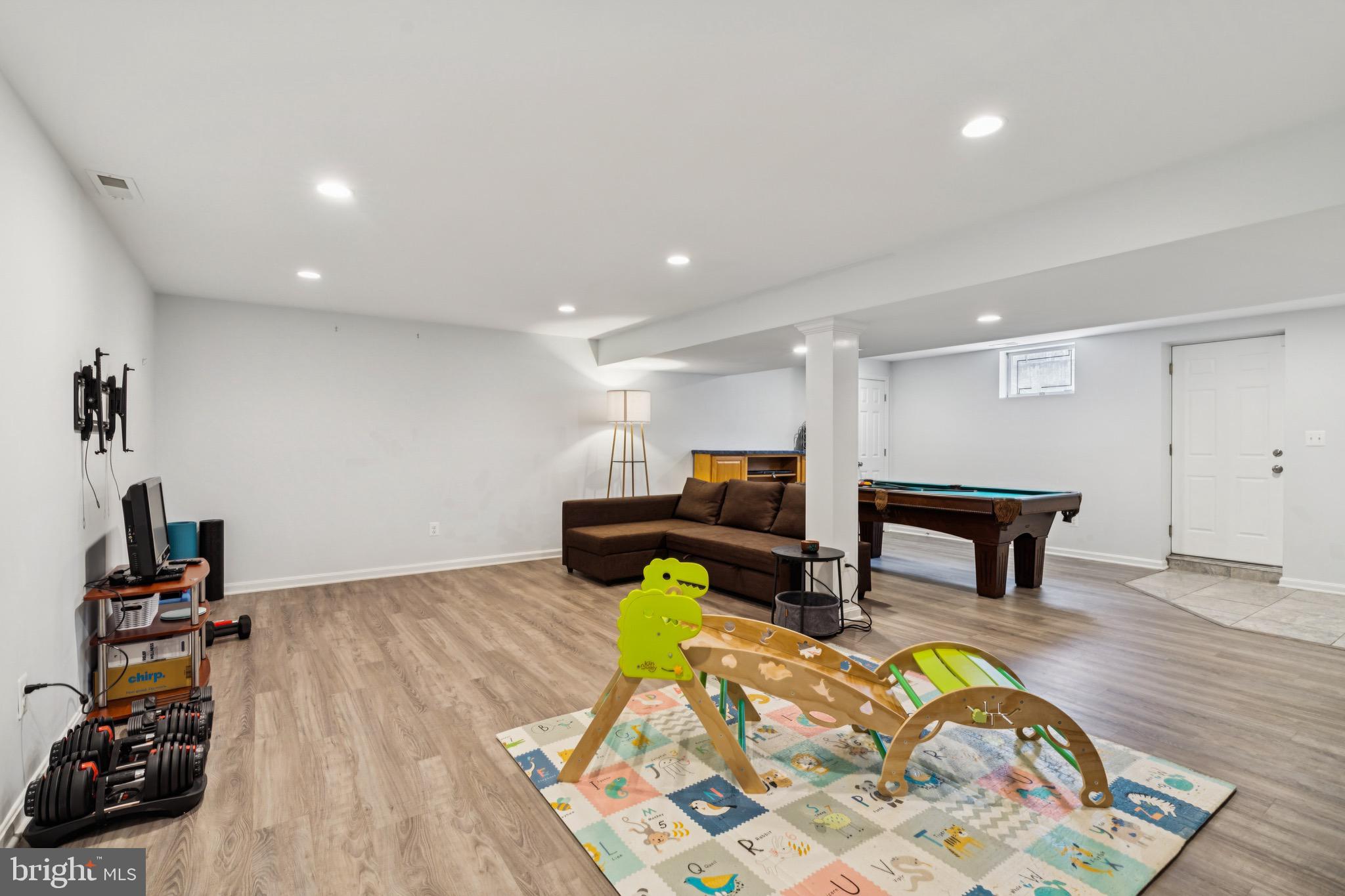 SHIPLEYS CHOICE - Residential