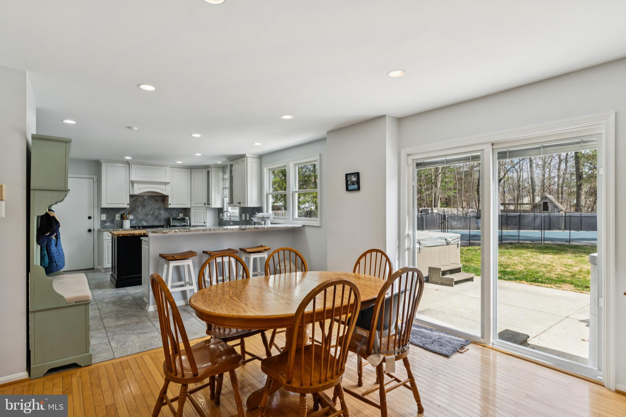 SHIPLEYS CHOICE - Residential