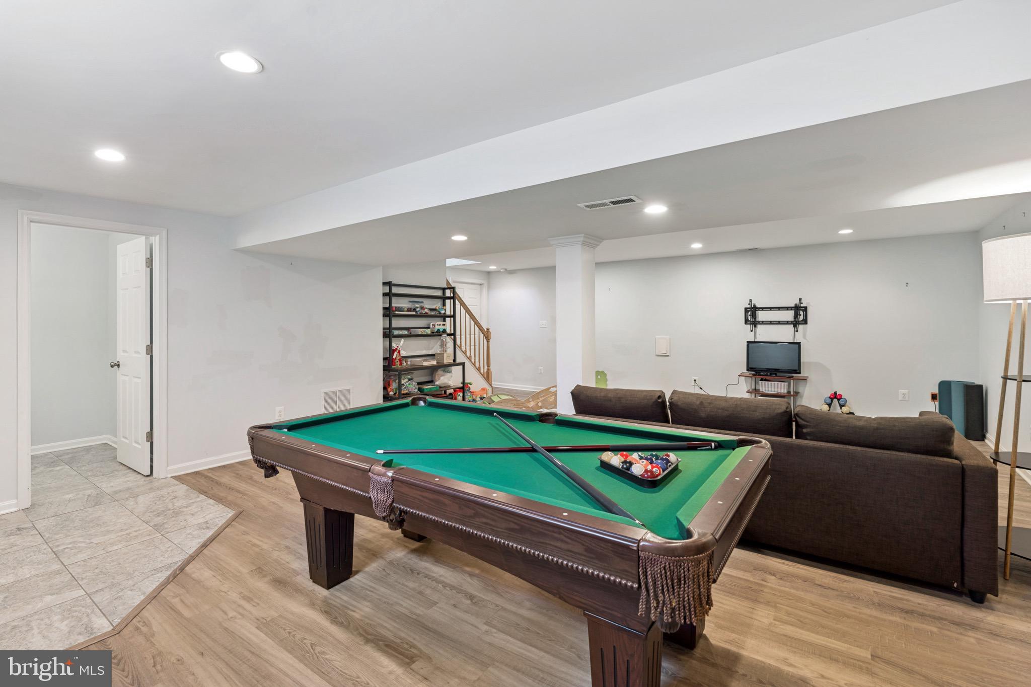 SHIPLEYS CHOICE - Residential