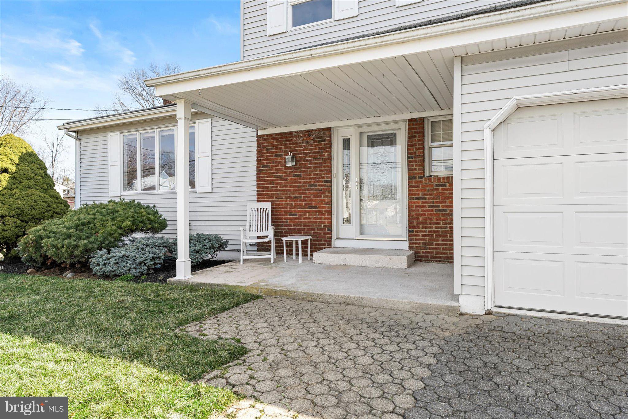 4 TERRAPIN LANE