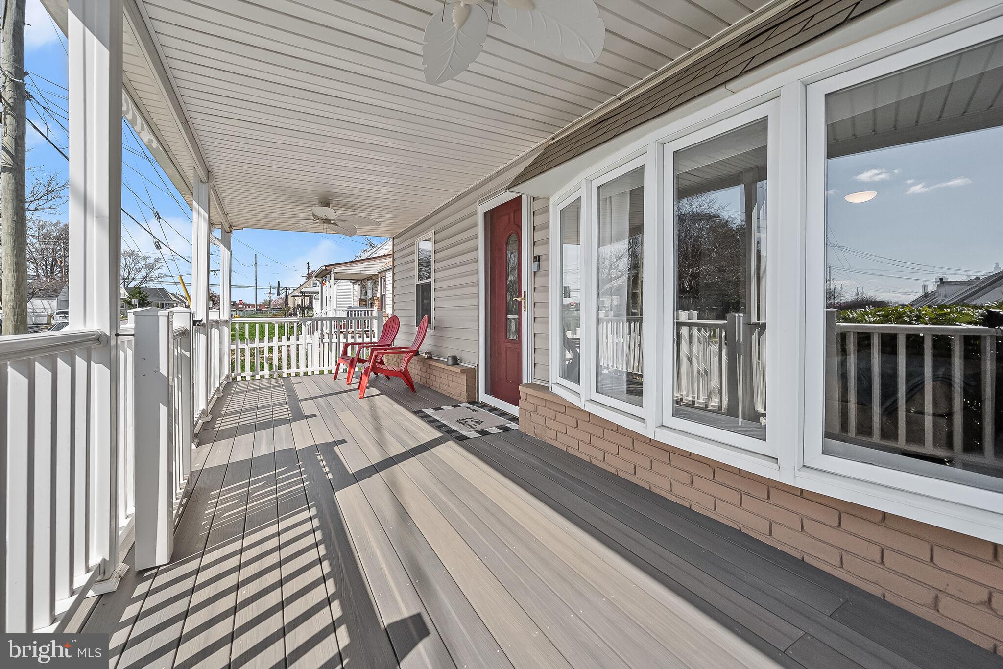 COLONIAL HOUSING - Residential