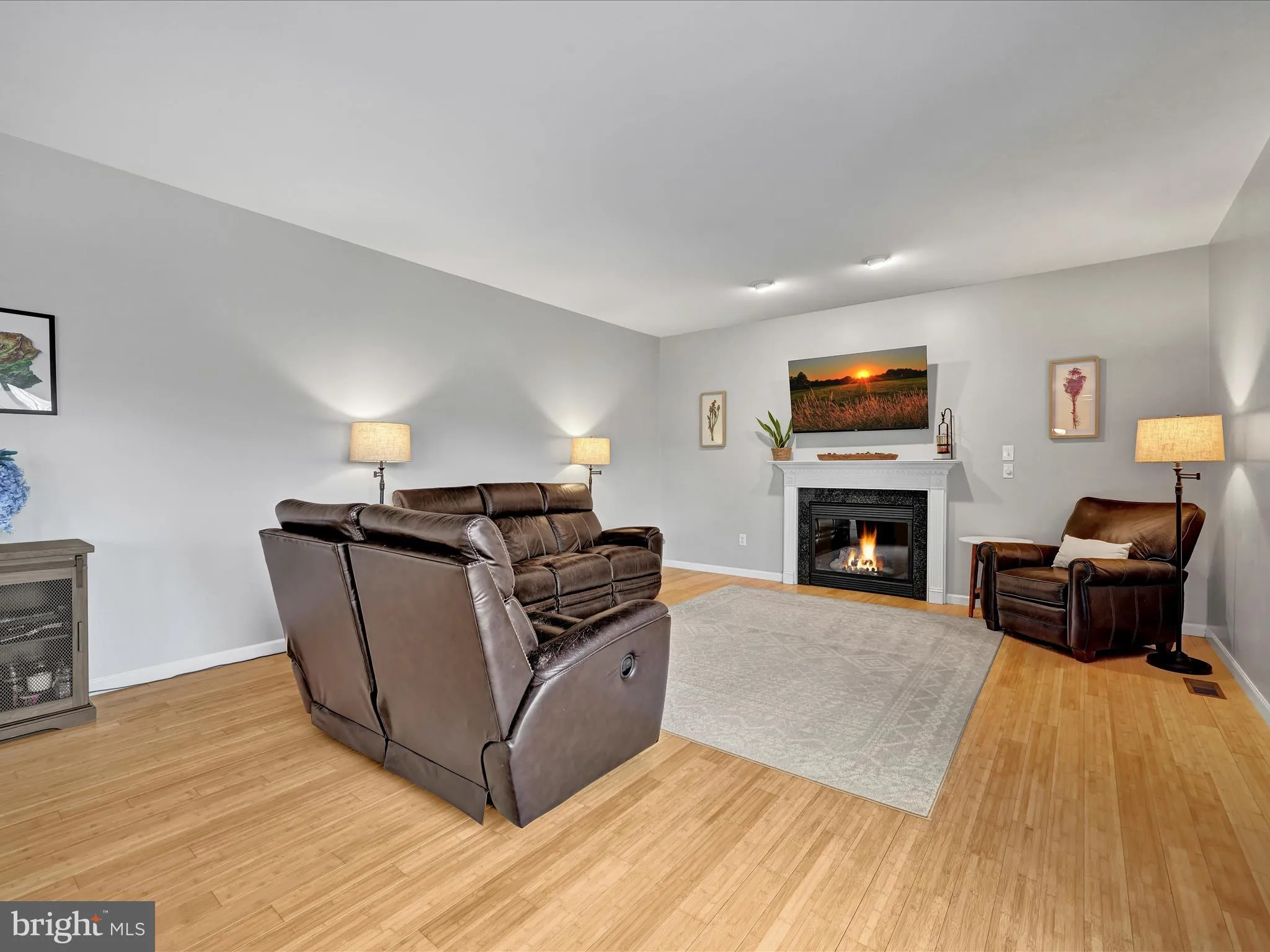 Orwigsburg, Pennsylvania 17961, United States, 4 Bedrooms Bedrooms, ,3 BathroomsBathrooms,Residential,Pending,19089