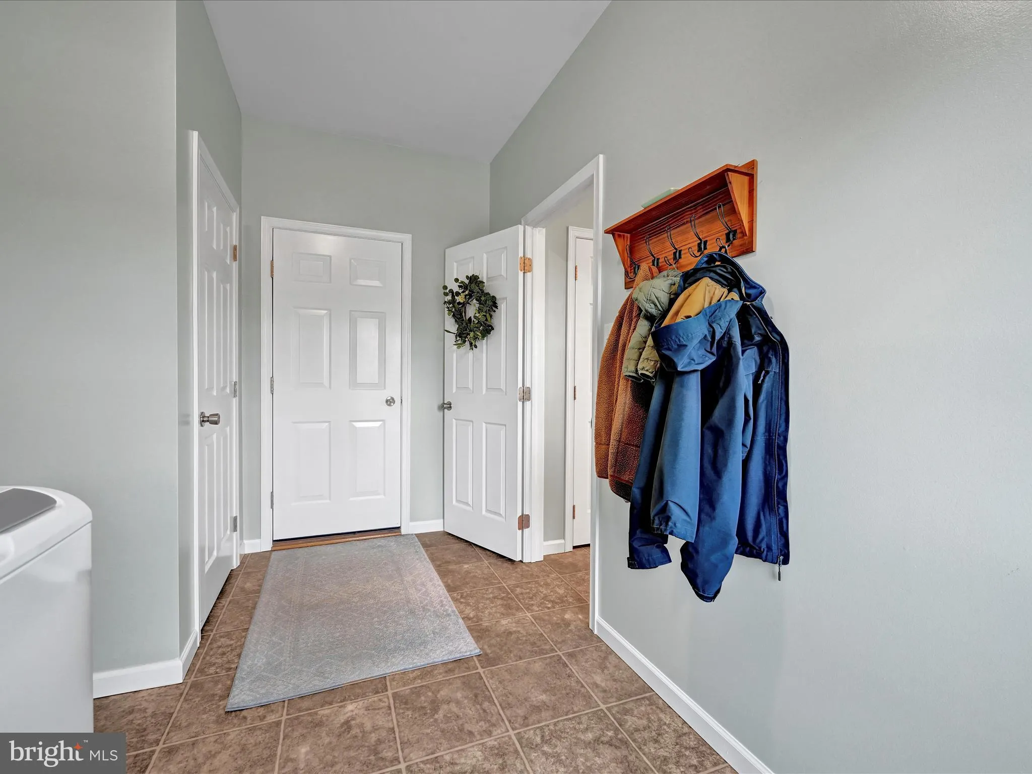 Orwigsburg, Pennsylvania 17961, United States, 4 Bedrooms Bedrooms, ,3 BathroomsBathrooms,Residential,Pending,19089