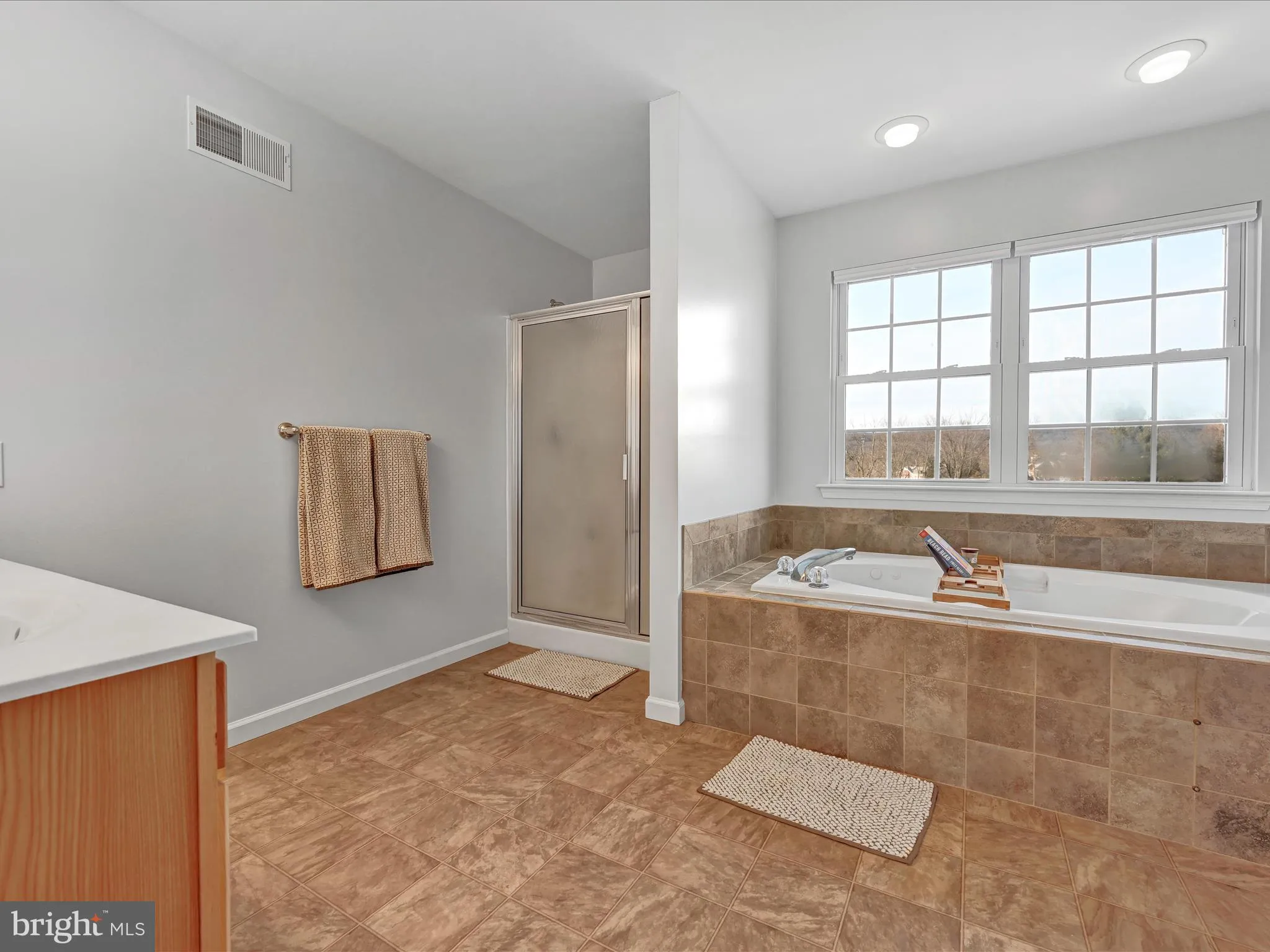 Orwigsburg, Pennsylvania 17961, United States, 4 Bedrooms Bedrooms, ,3 BathroomsBathrooms,Residential,Pending,19089