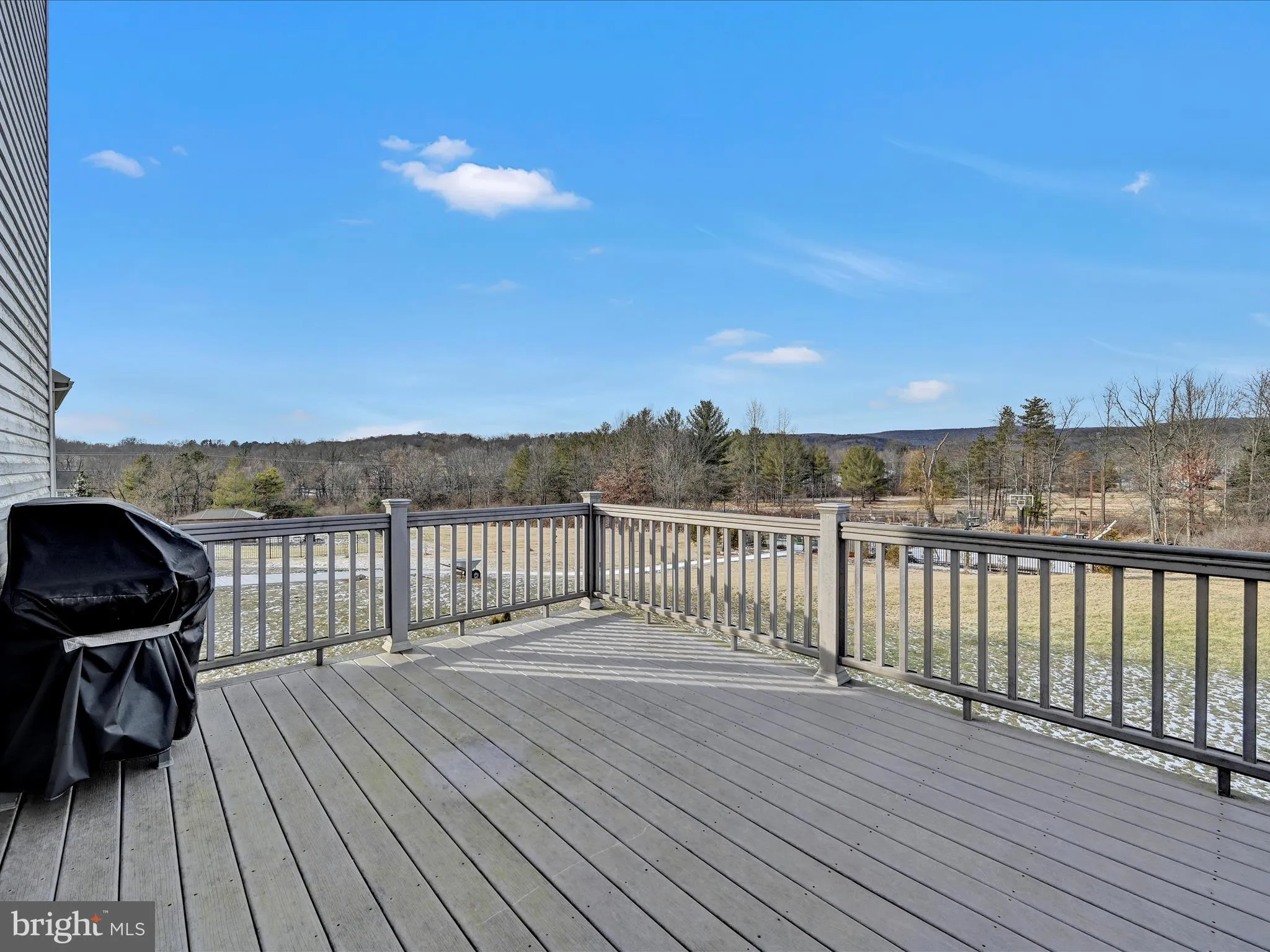 Orwigsburg, Pennsylvania 17961, United States, 4 Bedrooms Bedrooms, ,3 BathroomsBathrooms,Residential,Pending,19089