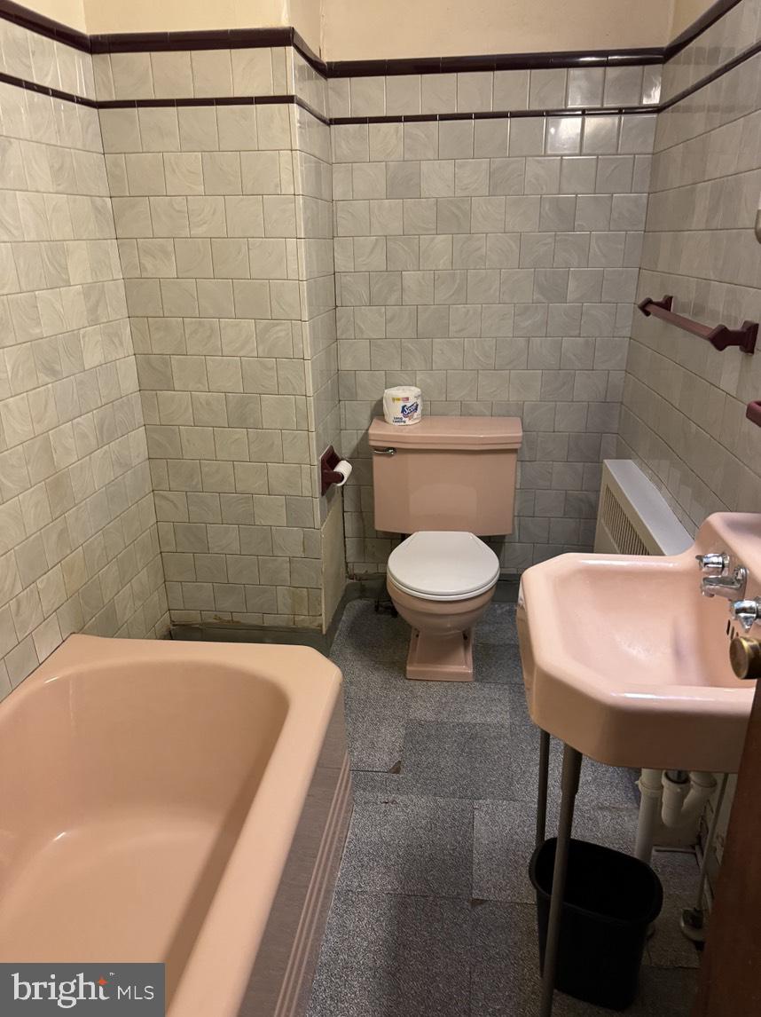 HARROWGATE - Residential