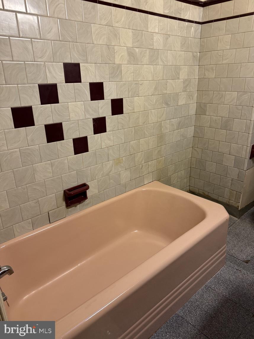 HARROWGATE - Residential