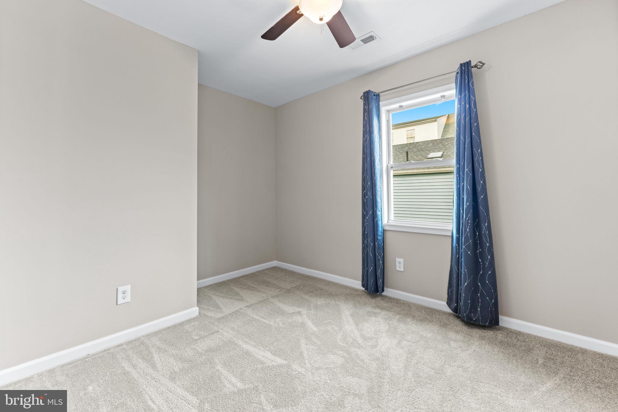 OLIVER BEACH - Residential