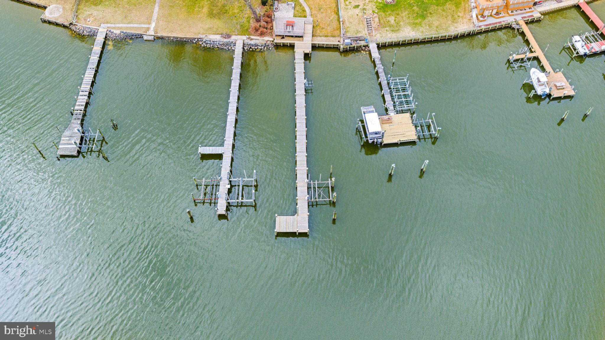 OLIVER BEACH - Residential